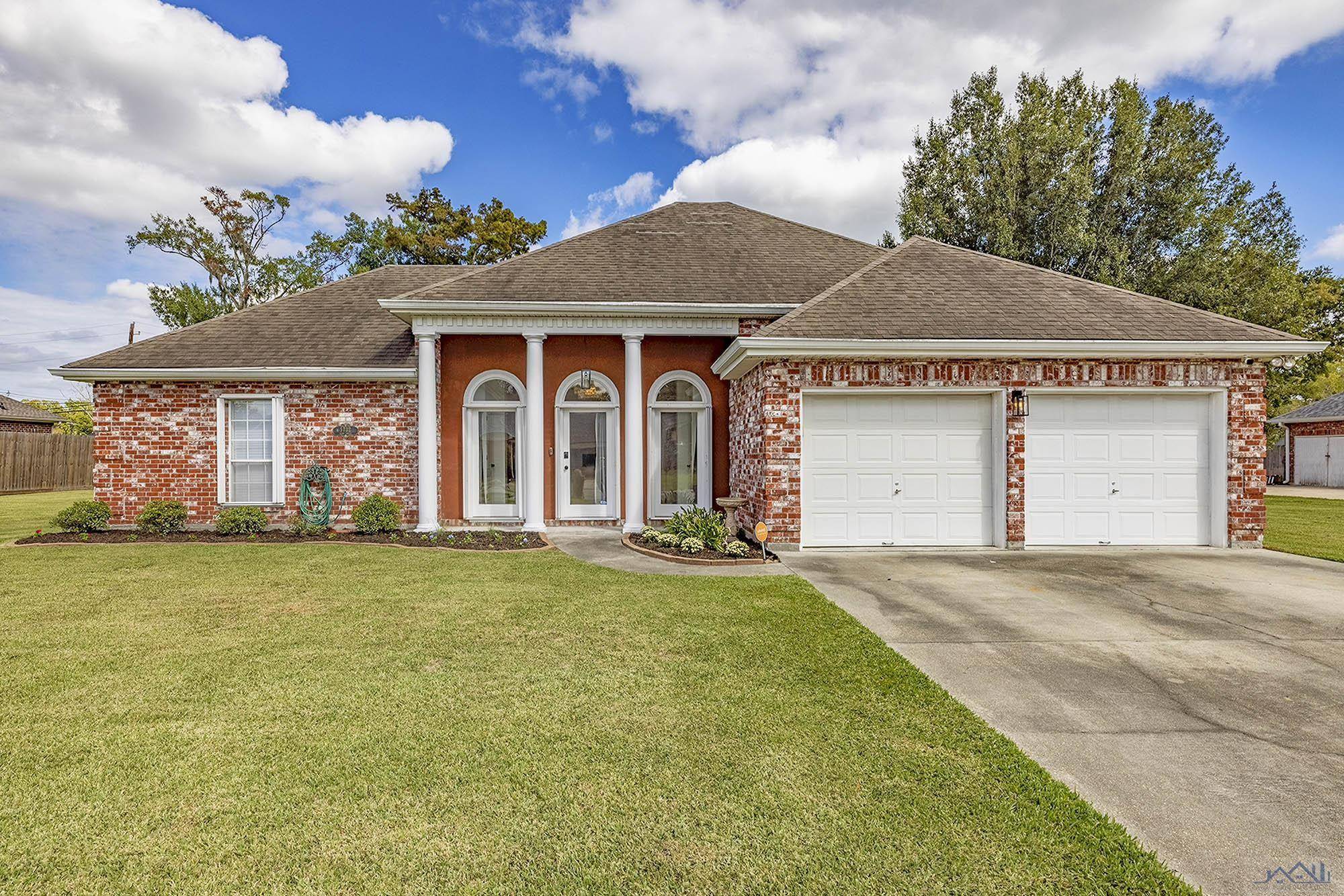 Houma, LA 70364,5732 Dene Drive