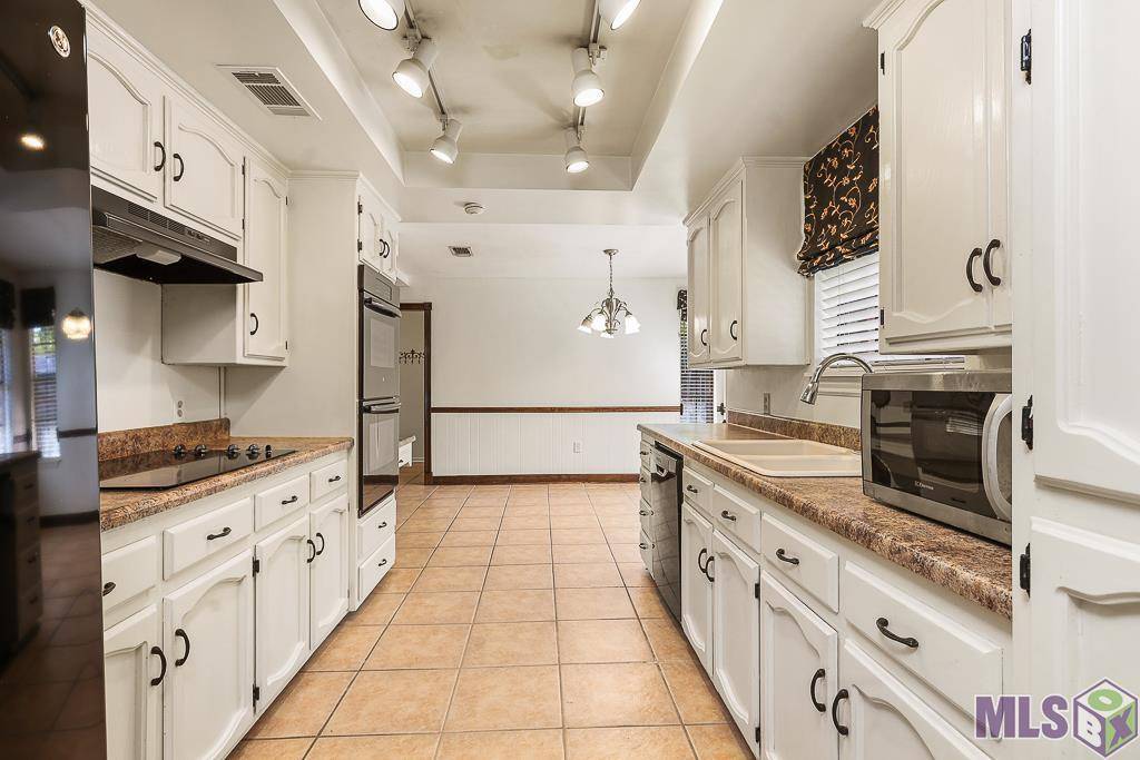 Baton Rouge, LA 70816,12314 Gawain Ave