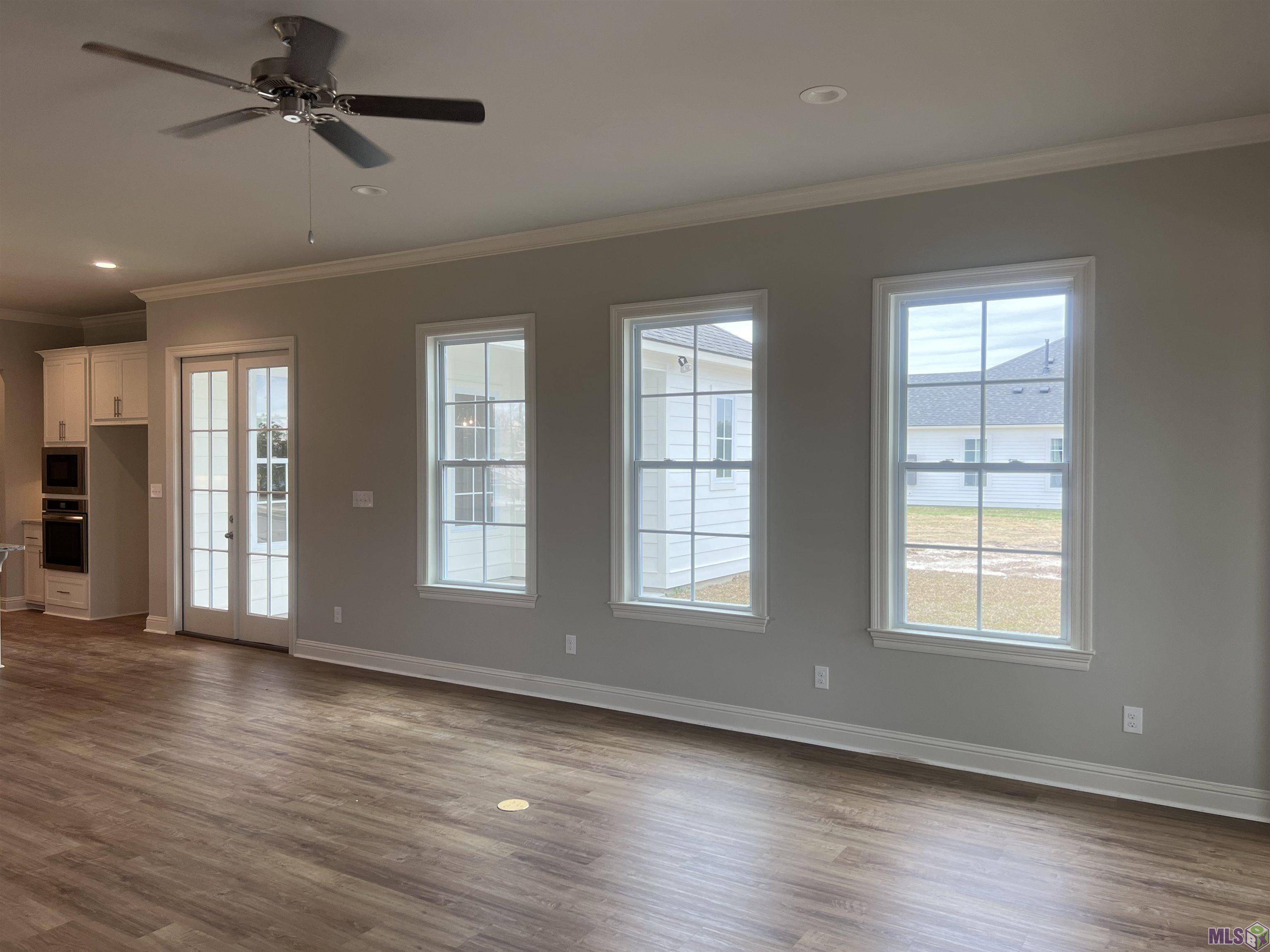 Zachary, LA 70791,1357 Americana Blvd