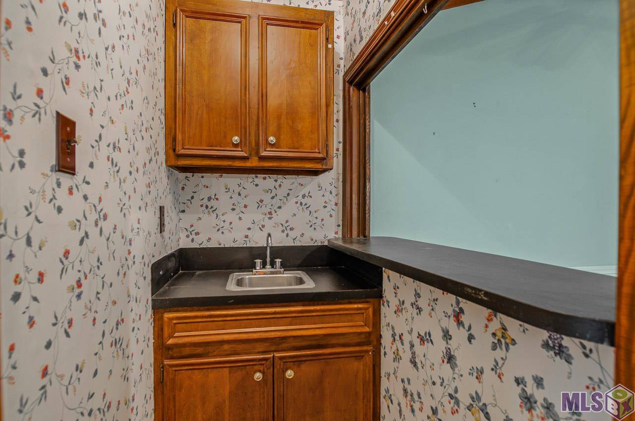 Baton Rouge, LA 70817,7338 Briarplace Dr