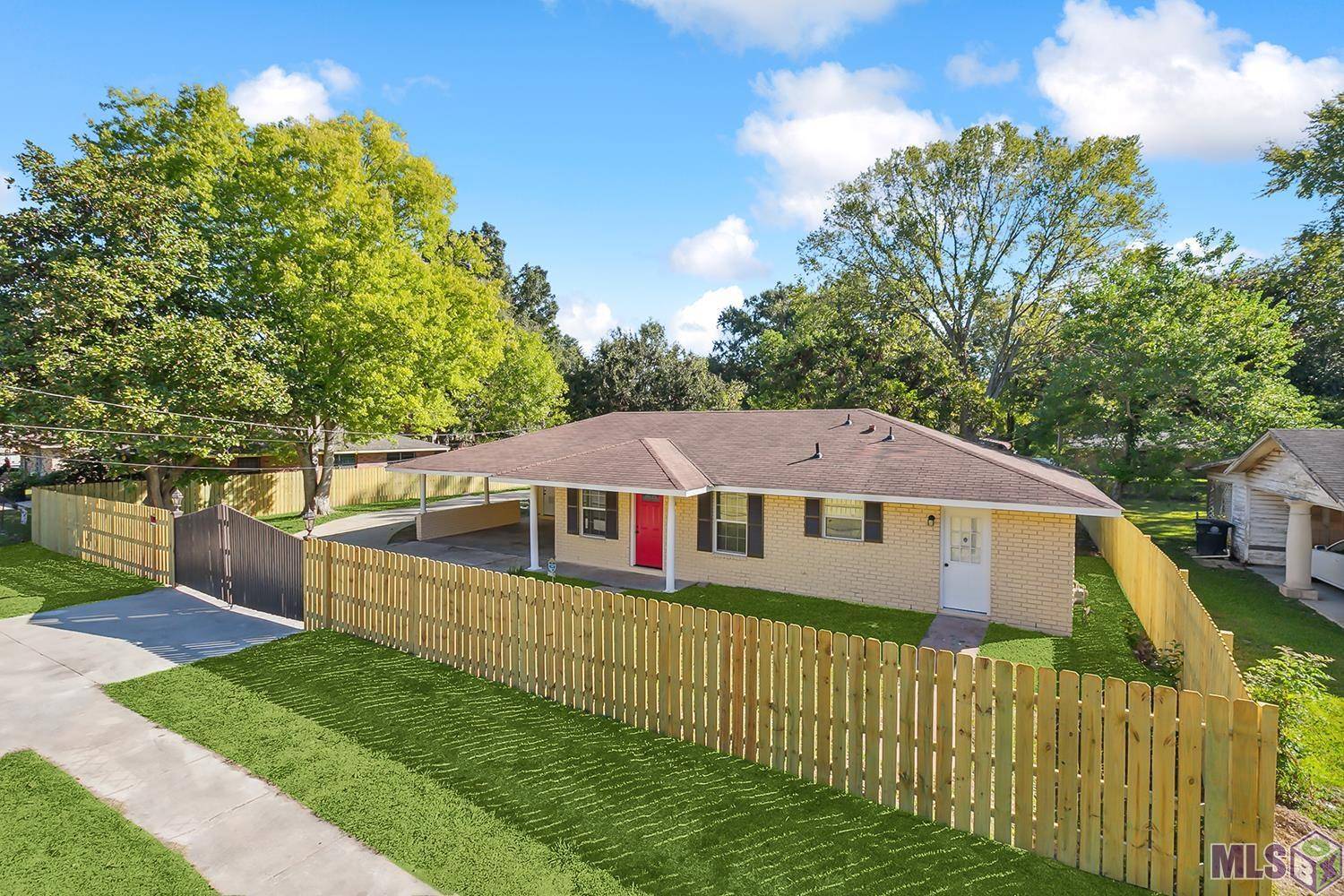 Baton Rouge, LA 70807,10256 Avenue F