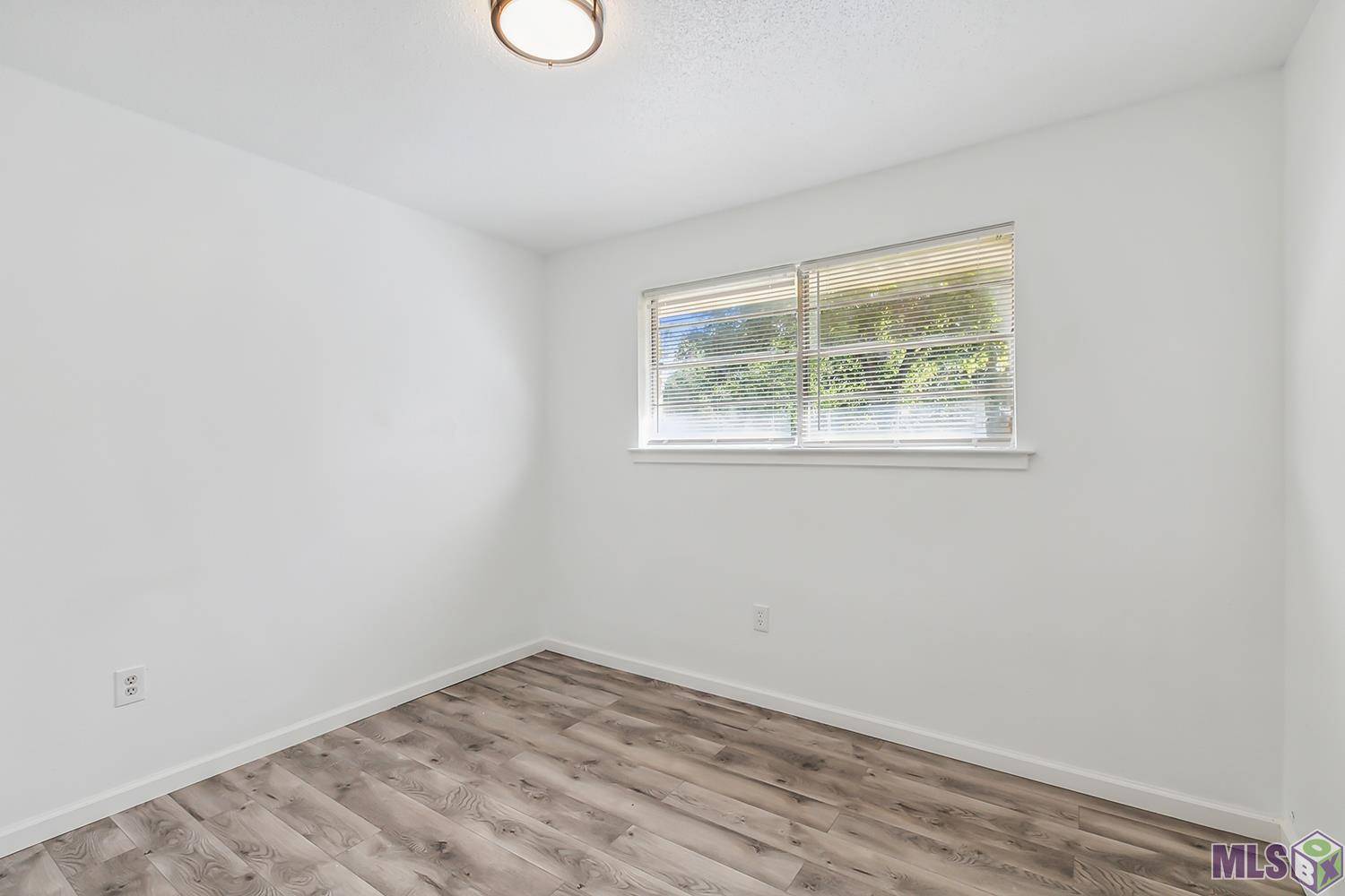 Baton Rouge, LA 70807,10256 Avenue F