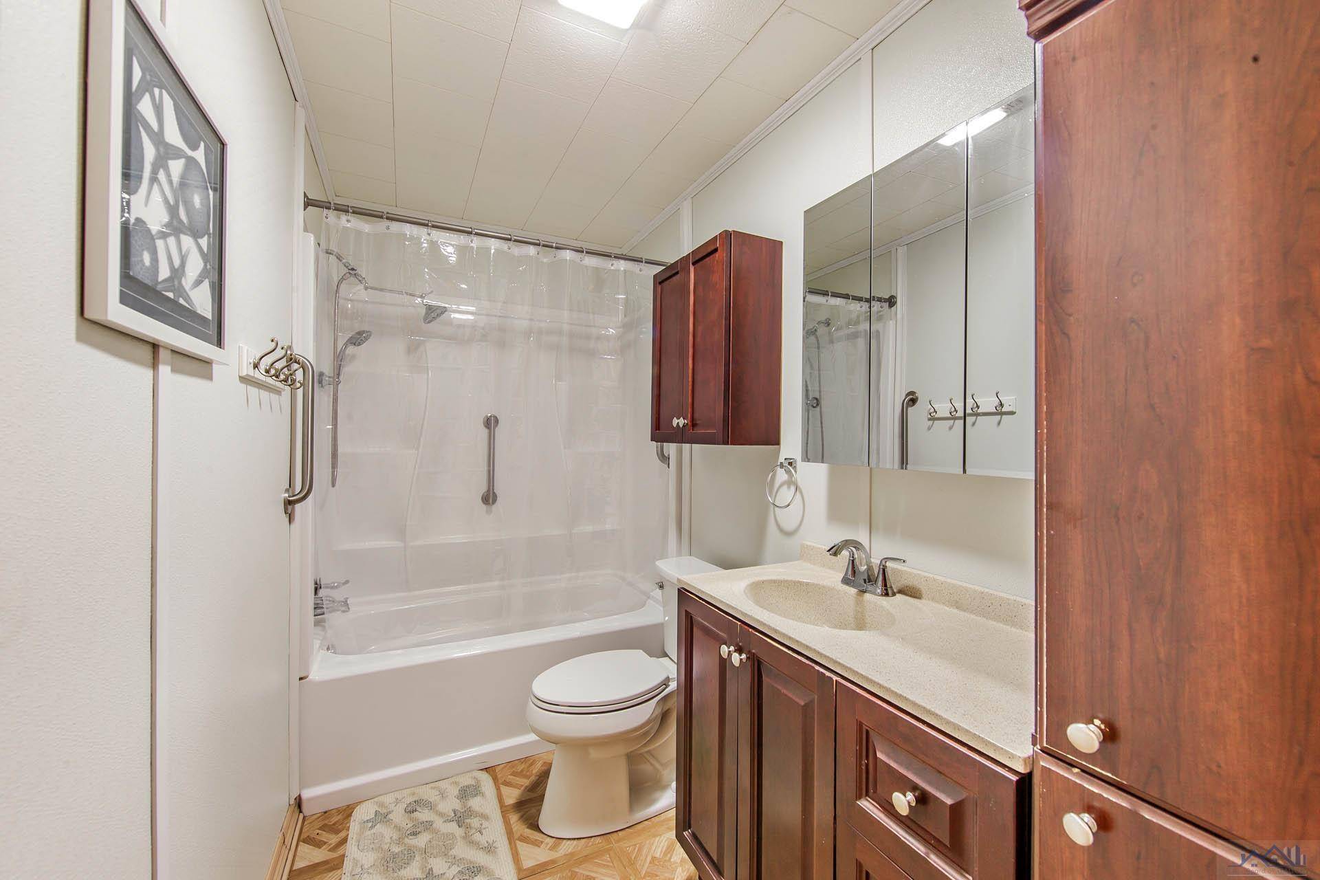 Raceland, LA 70394,406 Cypress Street