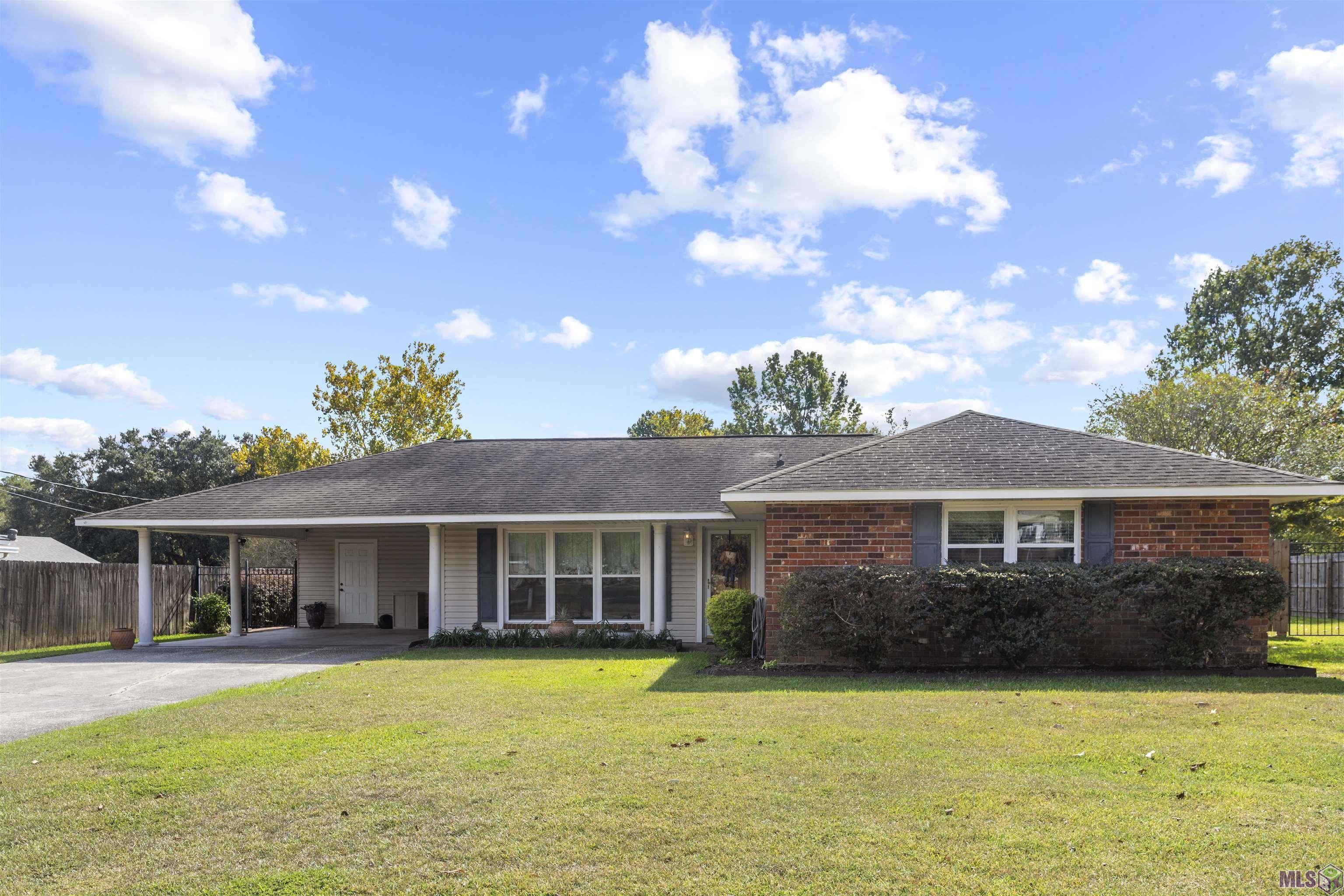 Zachary, LA 70791,3786 Hemlock St