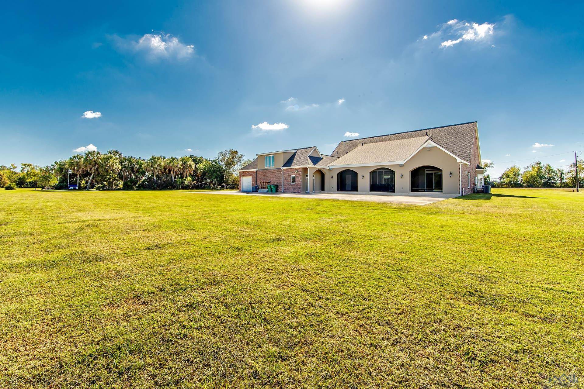 Raceland, LA 70394,460 North Service Road