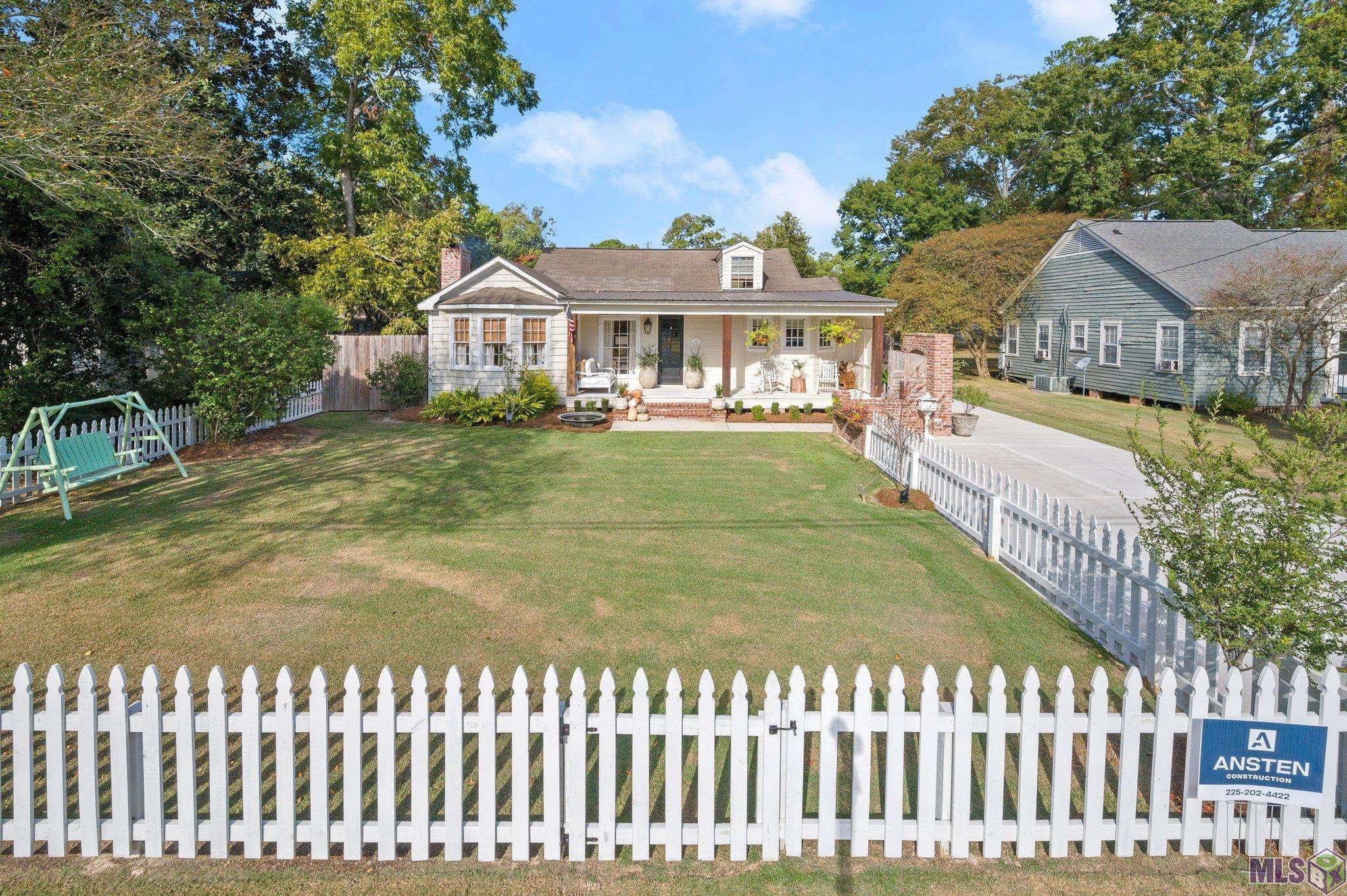 Baton Rouge, LA 70808,2125 Hood Ave