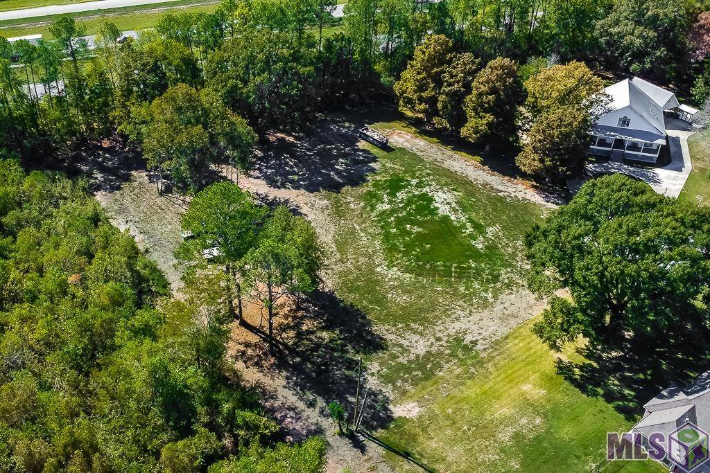 Port Allen, LA 70767,1117 Colonial Dr