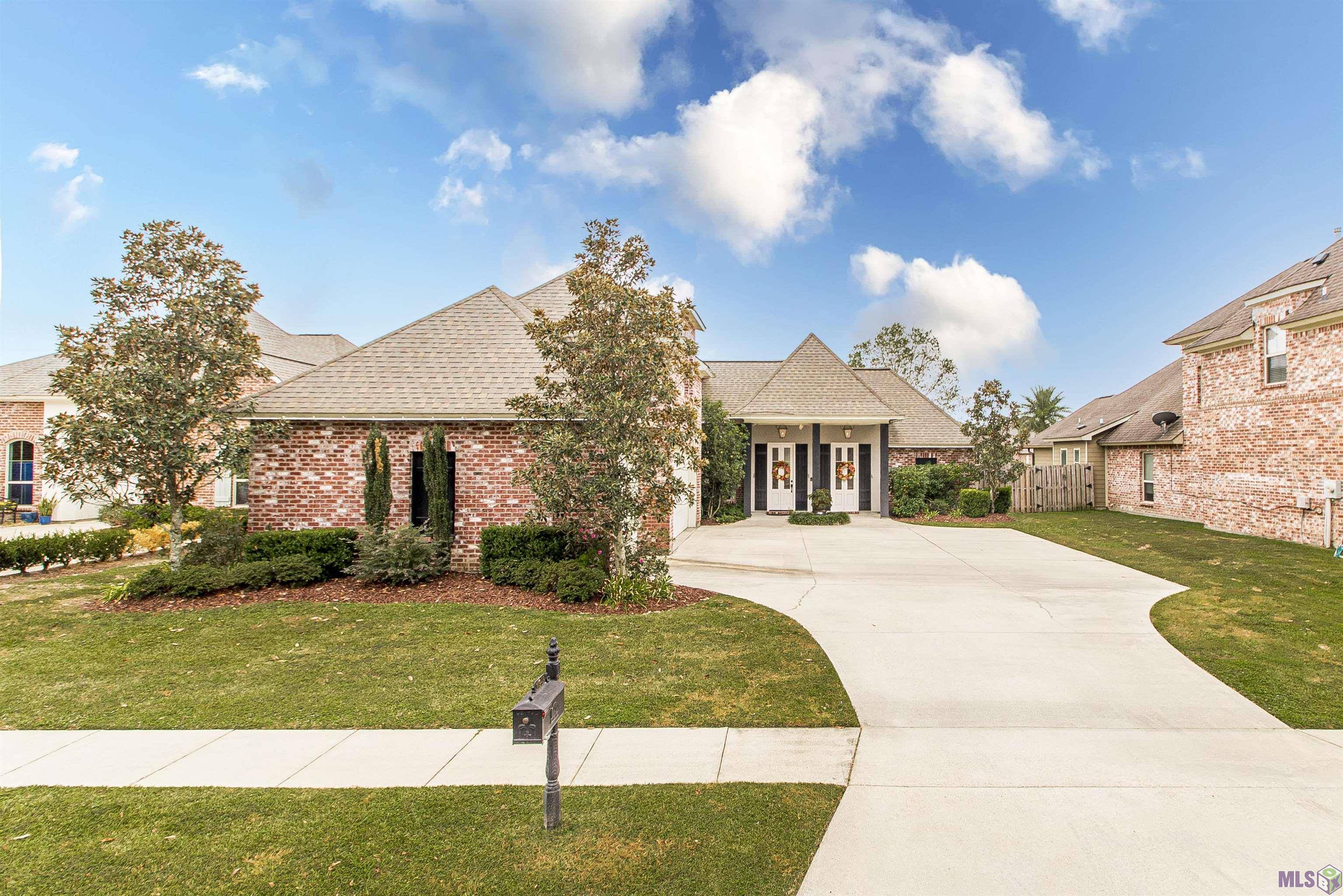 Greenwell Springs, LA 70739,17948 Villa Trace Ave