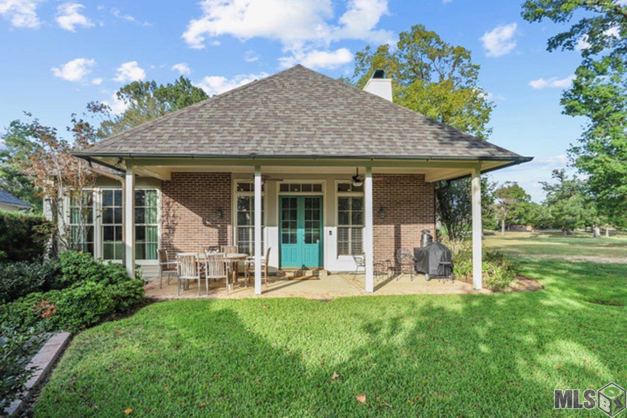 Baton Rouge, LA 70810,18344 Pecan Valley Ct