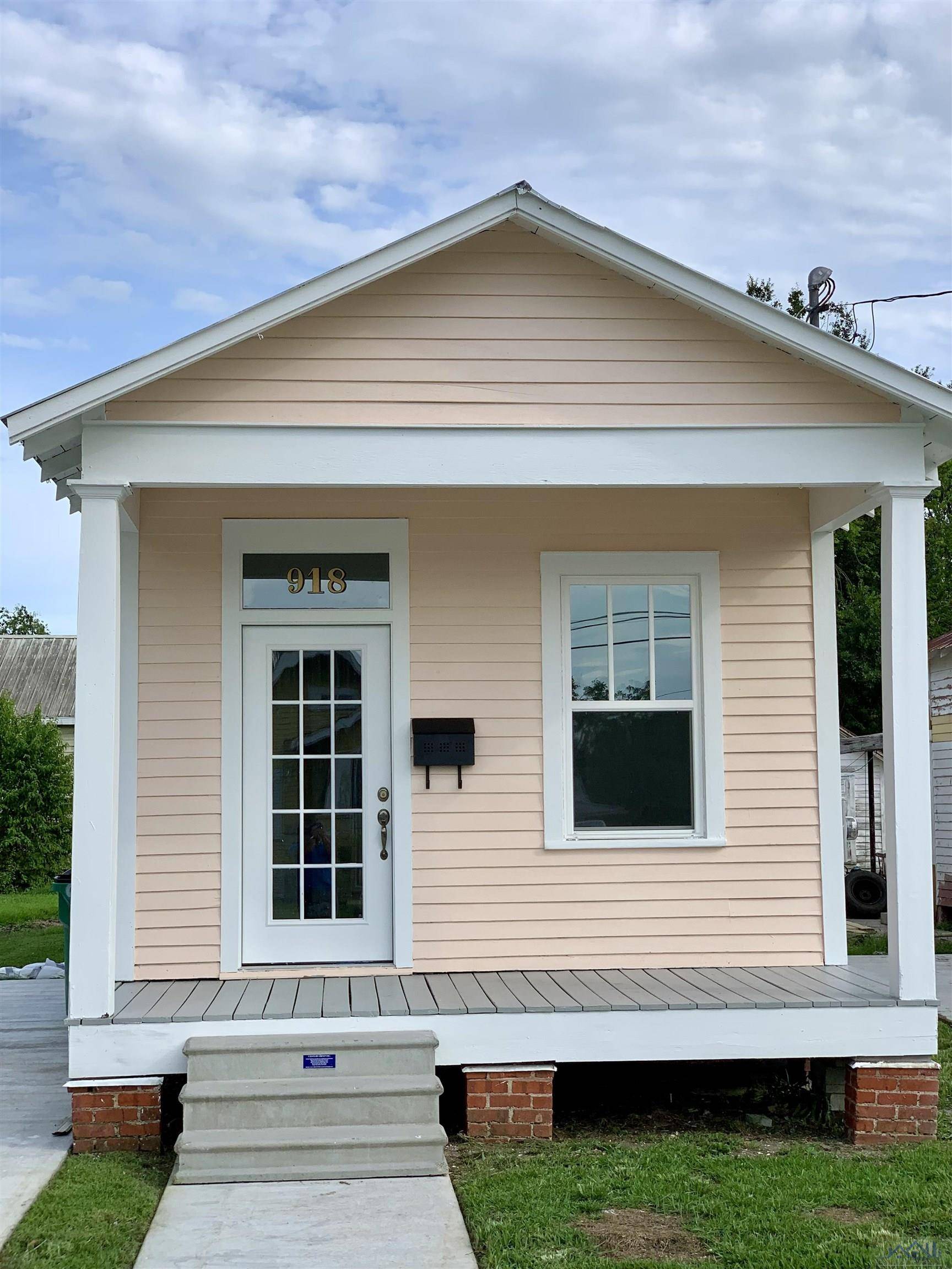 Morgan City, LA 70380,918 Florence St