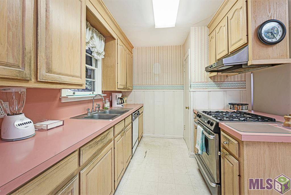 Port Allen, LA 70767,529 Avenue G