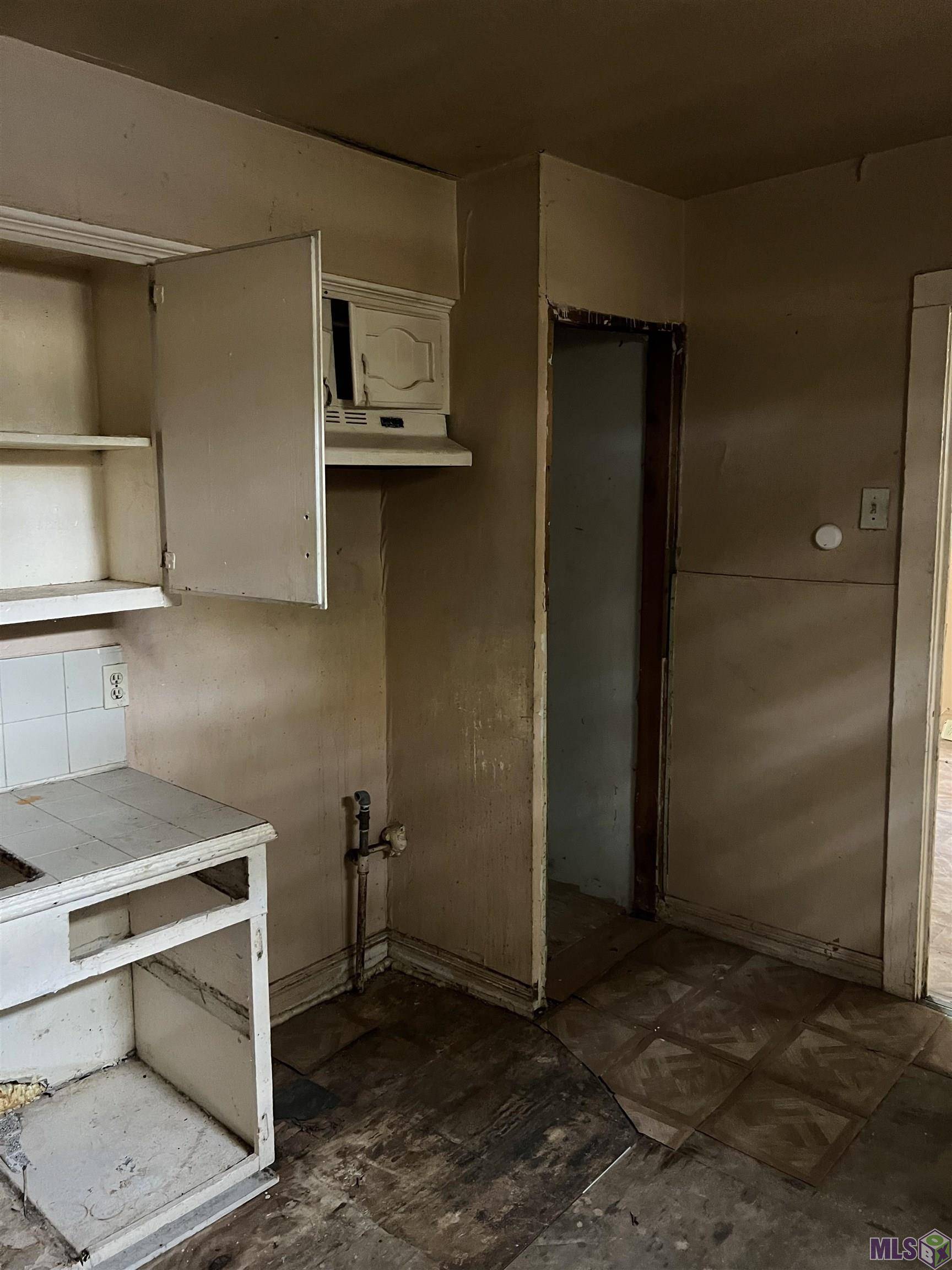 Baton Rouge, LA 70805,4036 Tuscarora