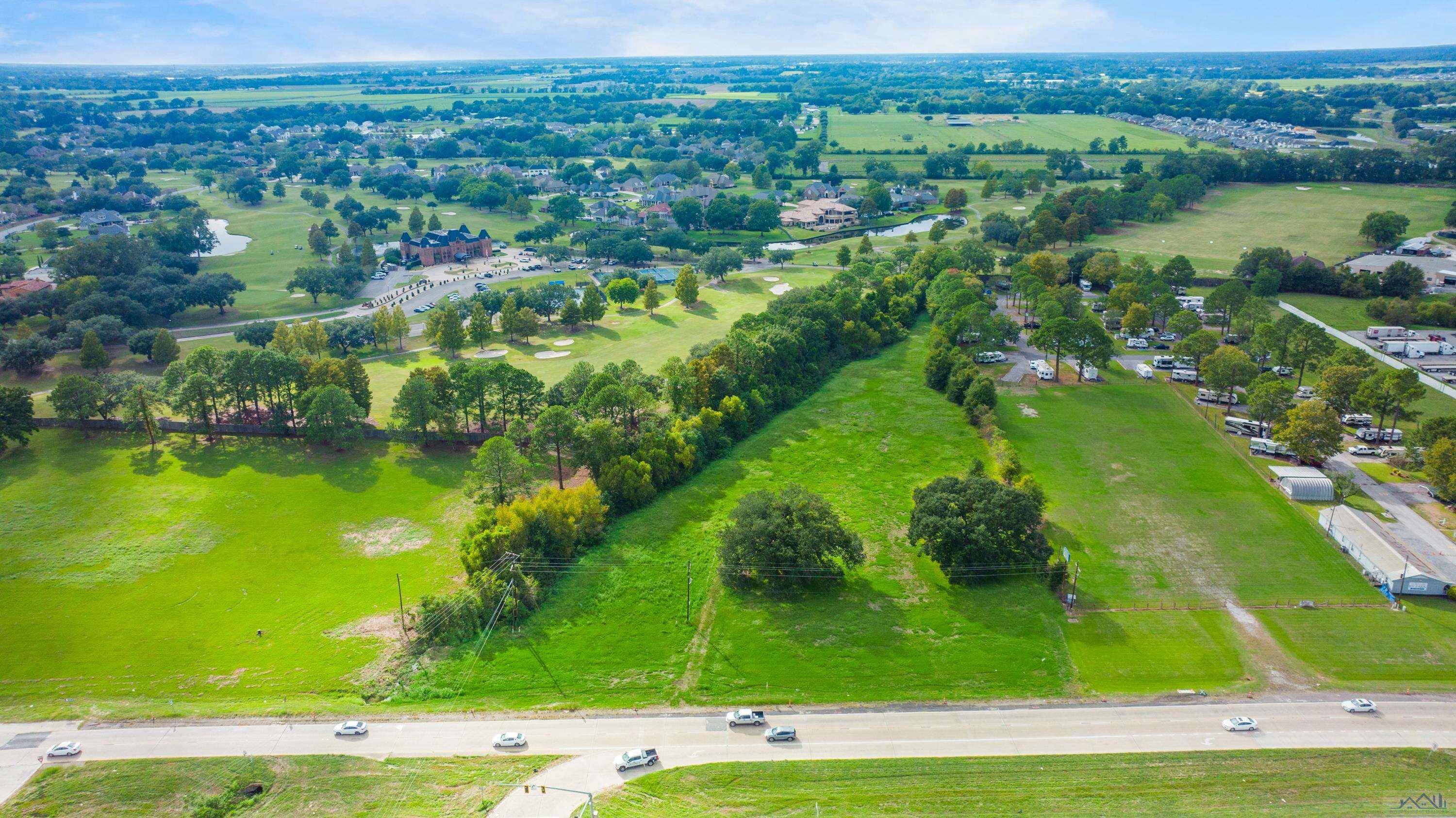 Broussard, LA 70518,1152 Evangeline Thrwy