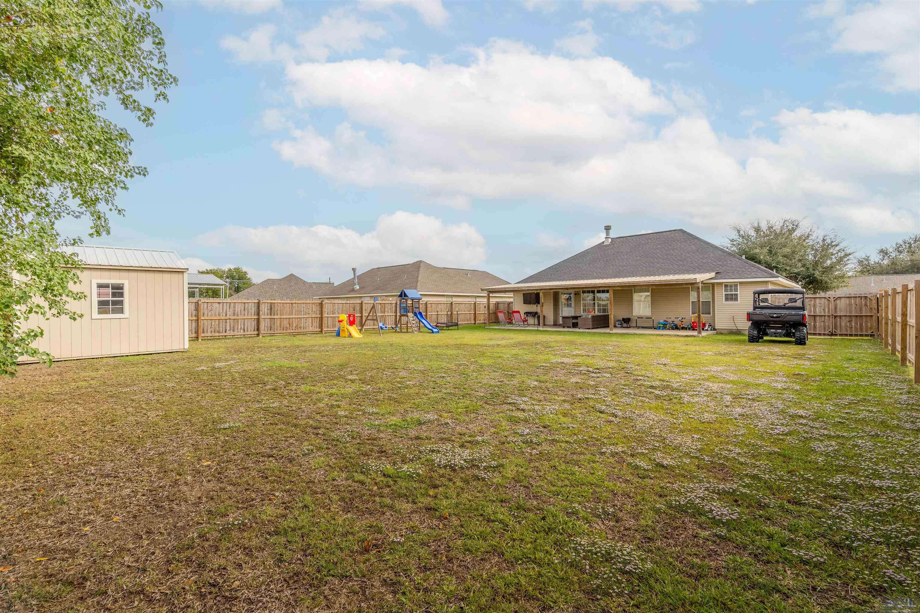 Houma, LA 70363,232 Baptiste Cir