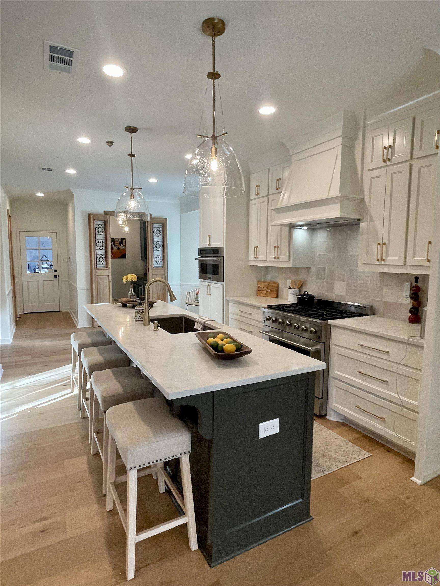 Baton Rouge, LA 70806,6628 Goodwood Ave