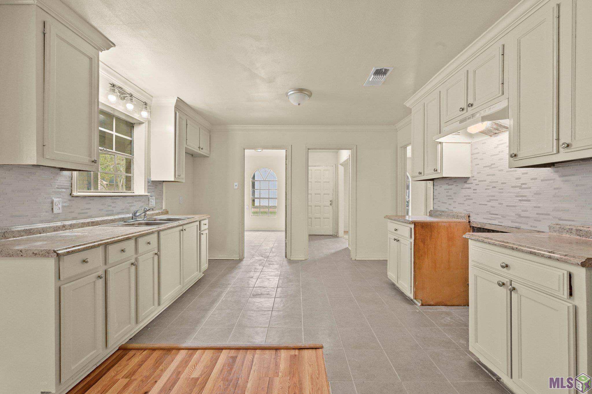 Baton Rouge, LA 70807,1617 75th Ave