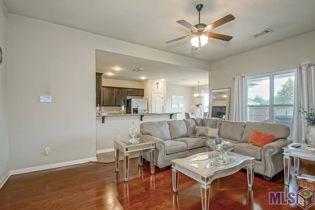 Addis, LA 70710,4395 Sugar Hollow Ln