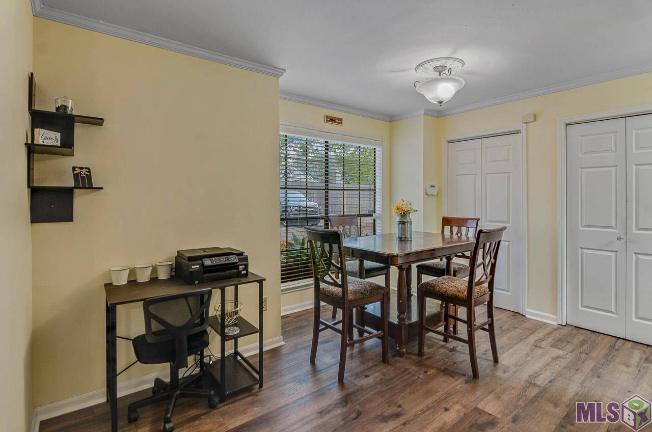 Baton Rouge, LA 70815,274 Bracewell Dr ##33C