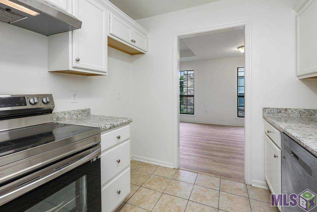 Baton Rouge, LA 70817,5082 Cumberland Cove Dr