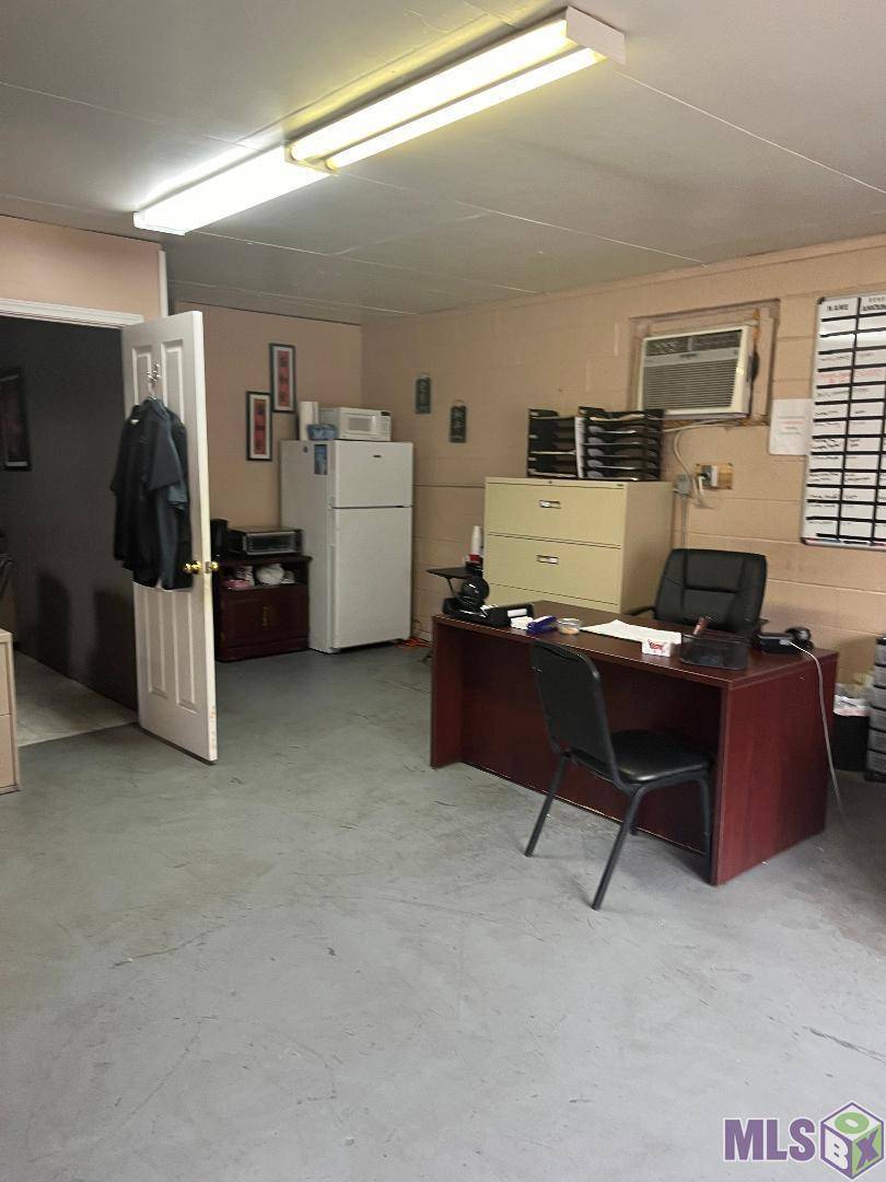 Baton Rouge, LA 70805,4327 Plank Rd