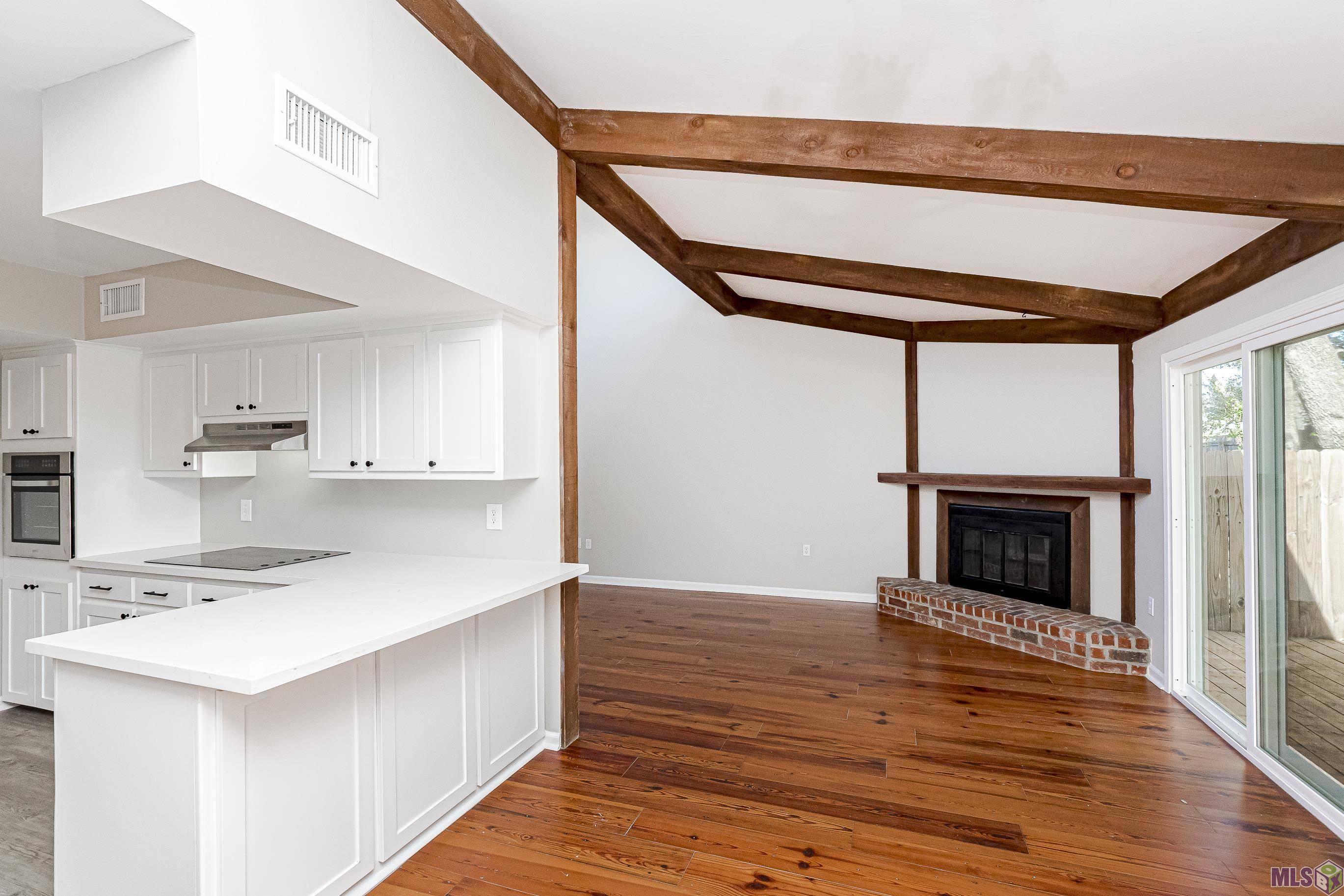 Baton Rouge, LA 70817,15409 Seven Pines Ave