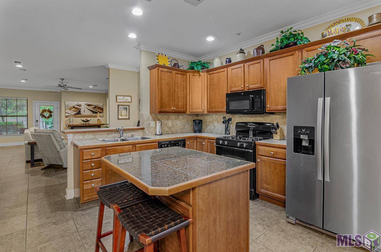 Baton Rouge, LA 70809,9124 Old Hammond Hwy ##43