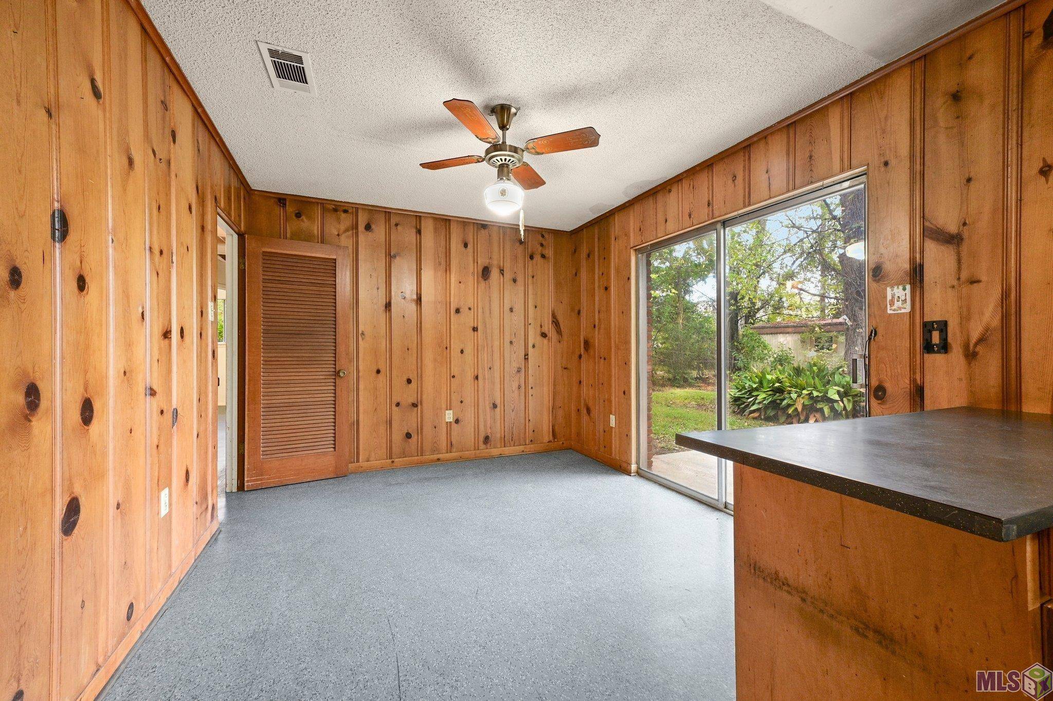 Baton Rouge, LA 70816,2383 Cedarcrest Ave