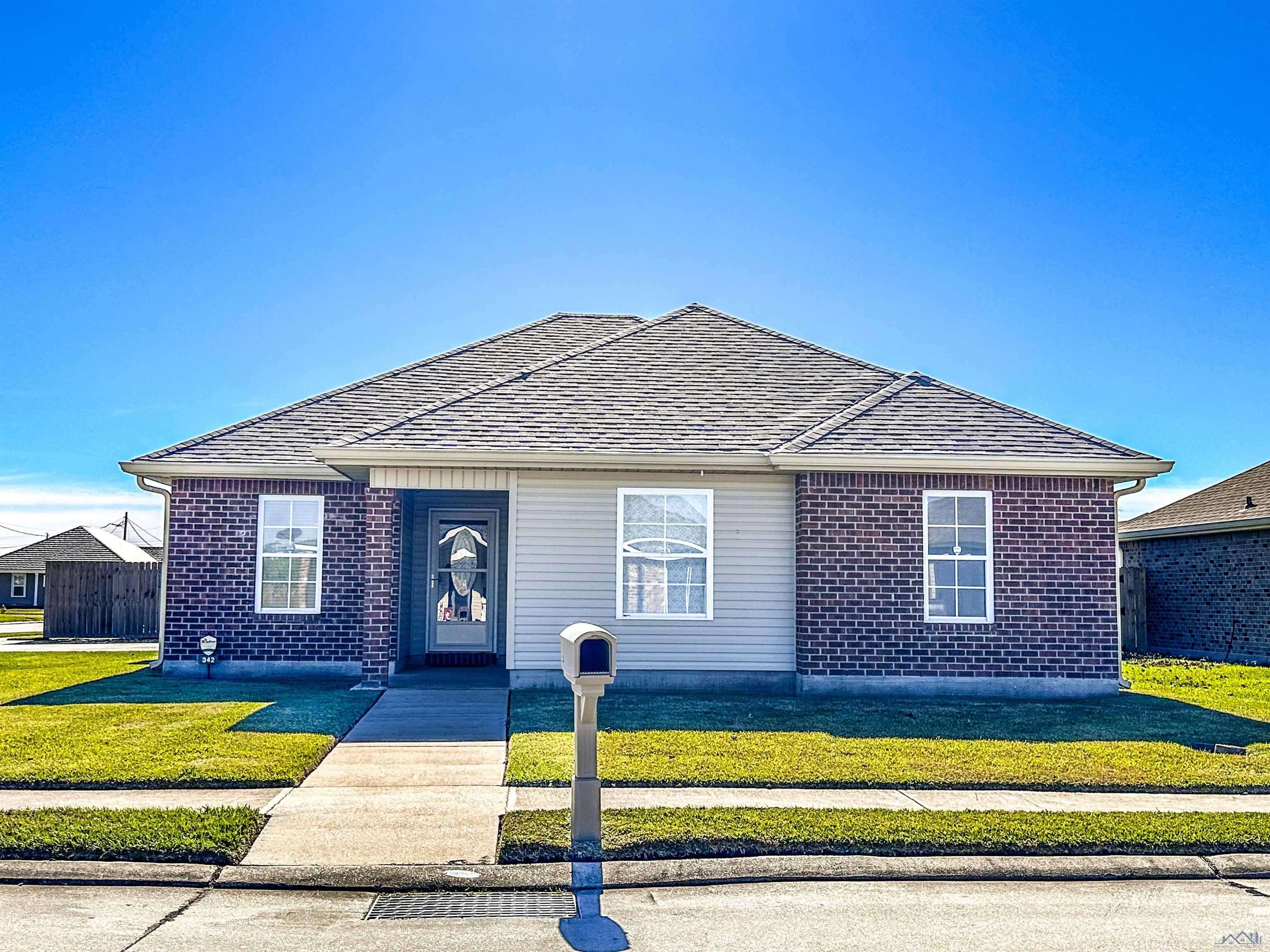 Houma, LA 70360,342 Daralyn Drive