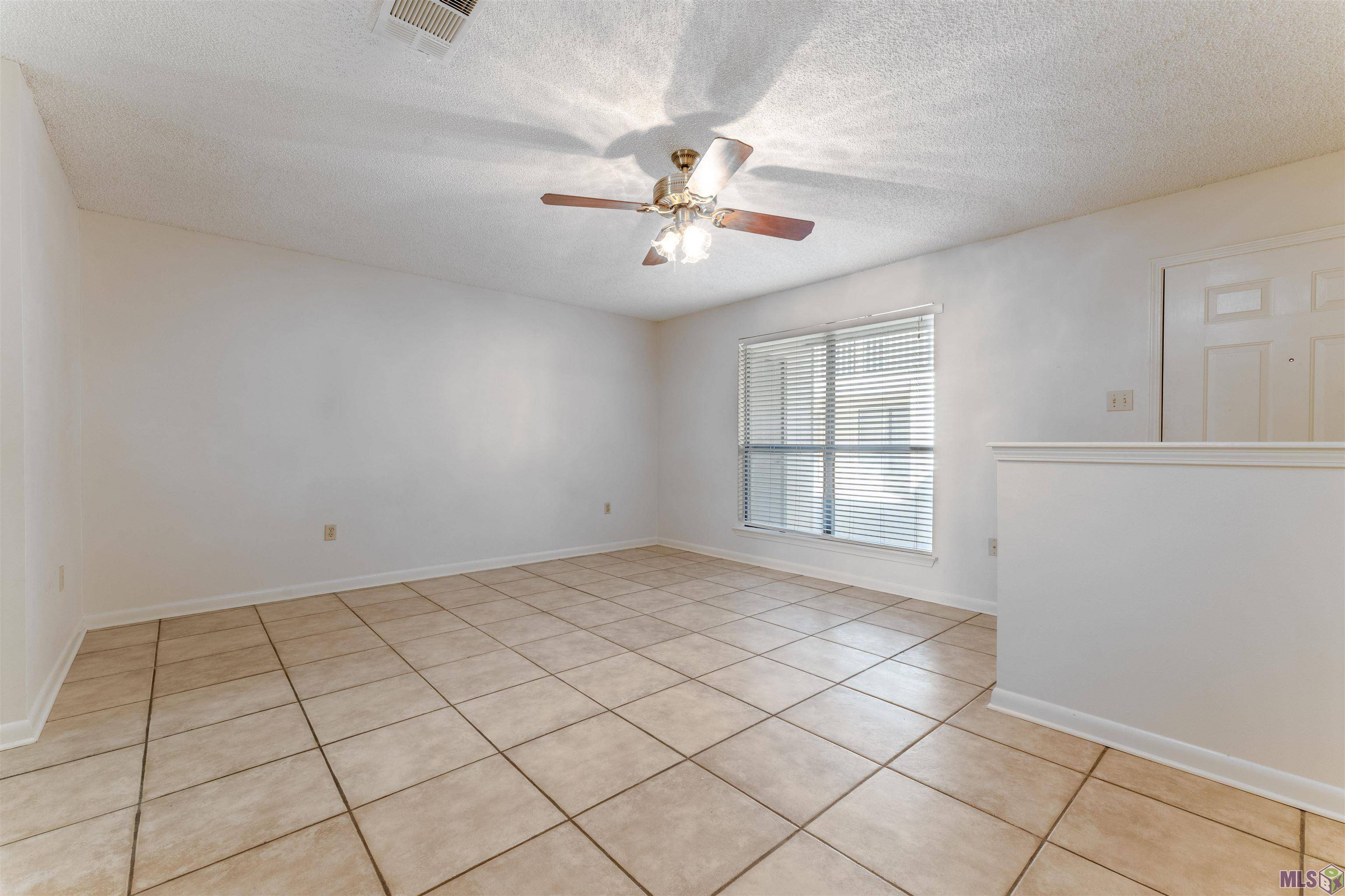 Baton Rouge, LA 70809,5223 Buttercreek Ln ##2