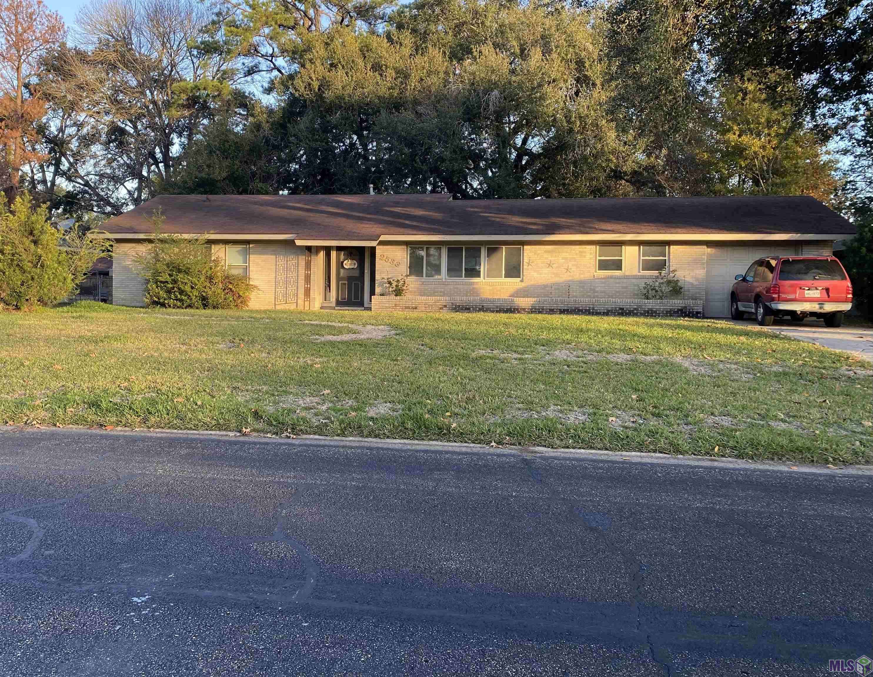 Baton Rouge, LA 70807,2533 78th Ave