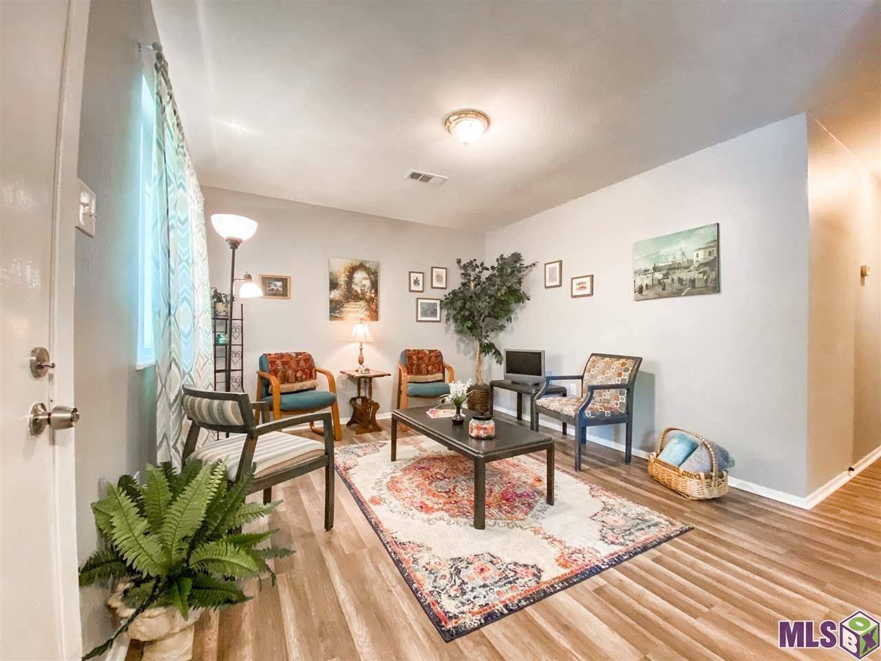 Port Allen, LA 70767,532 Eucalyptus St