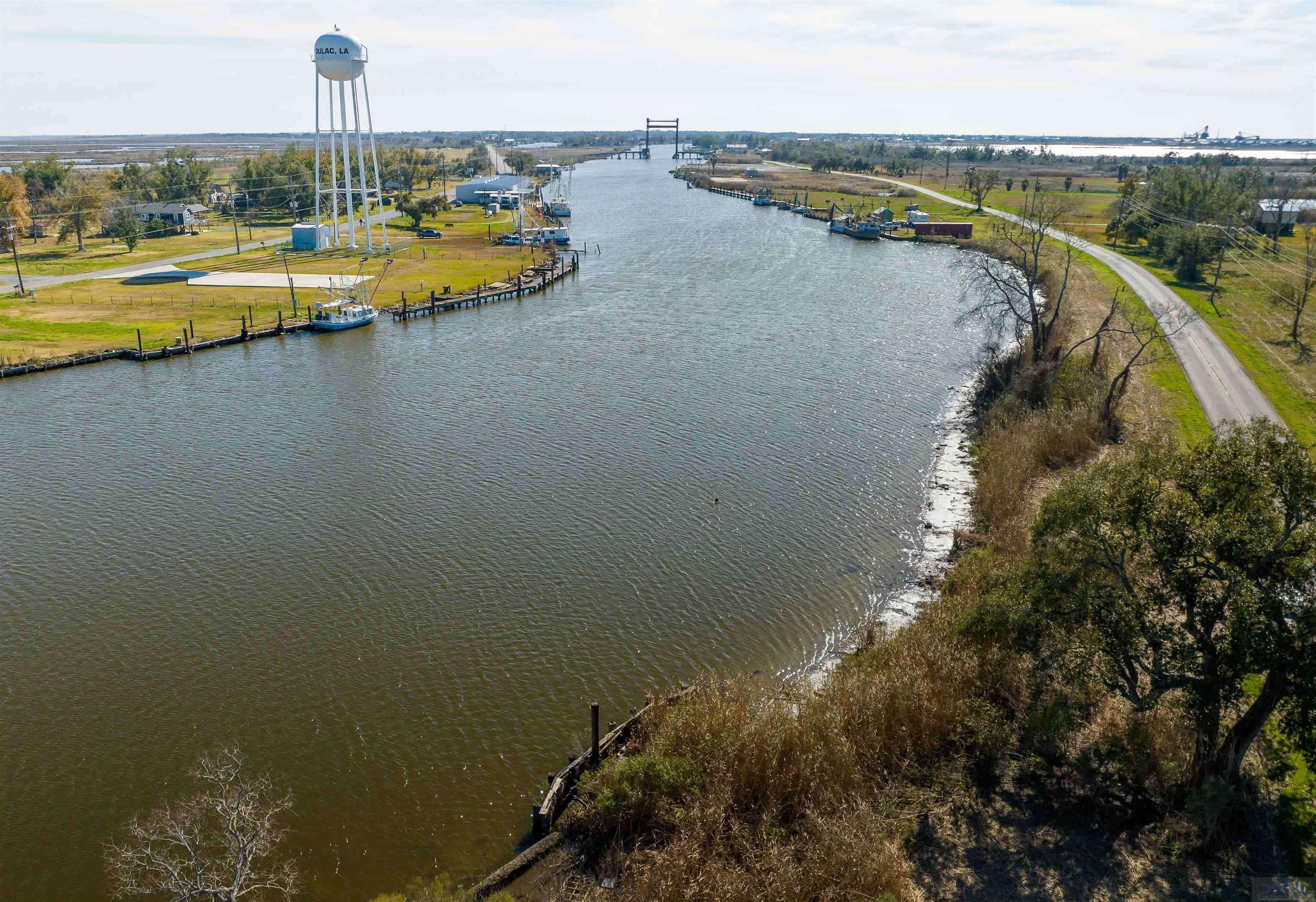 Dulac, LA 70353,7552 & 7553 Shrimpers Row