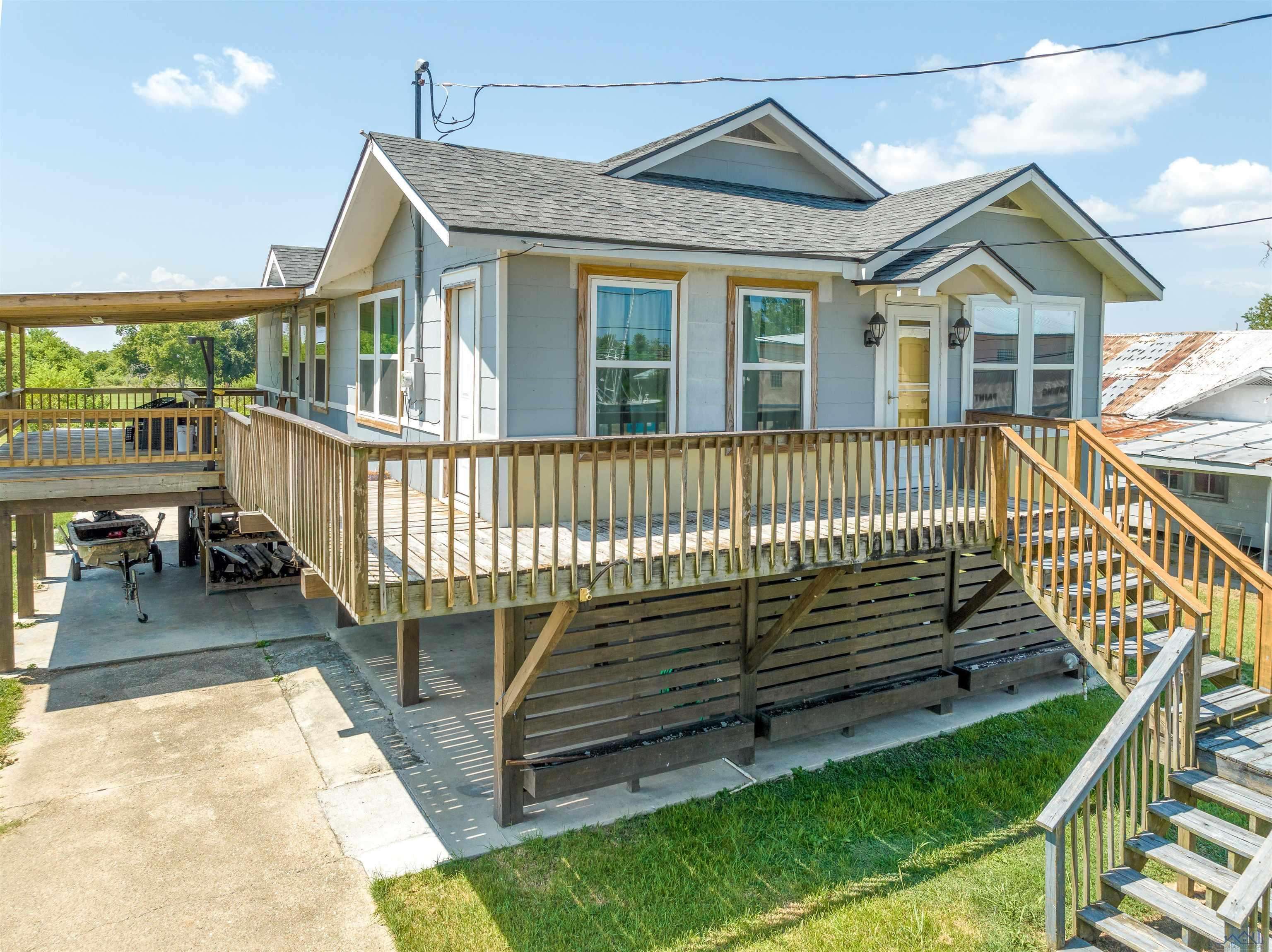 Chauvin, LA 70344,5578 Hwy 56