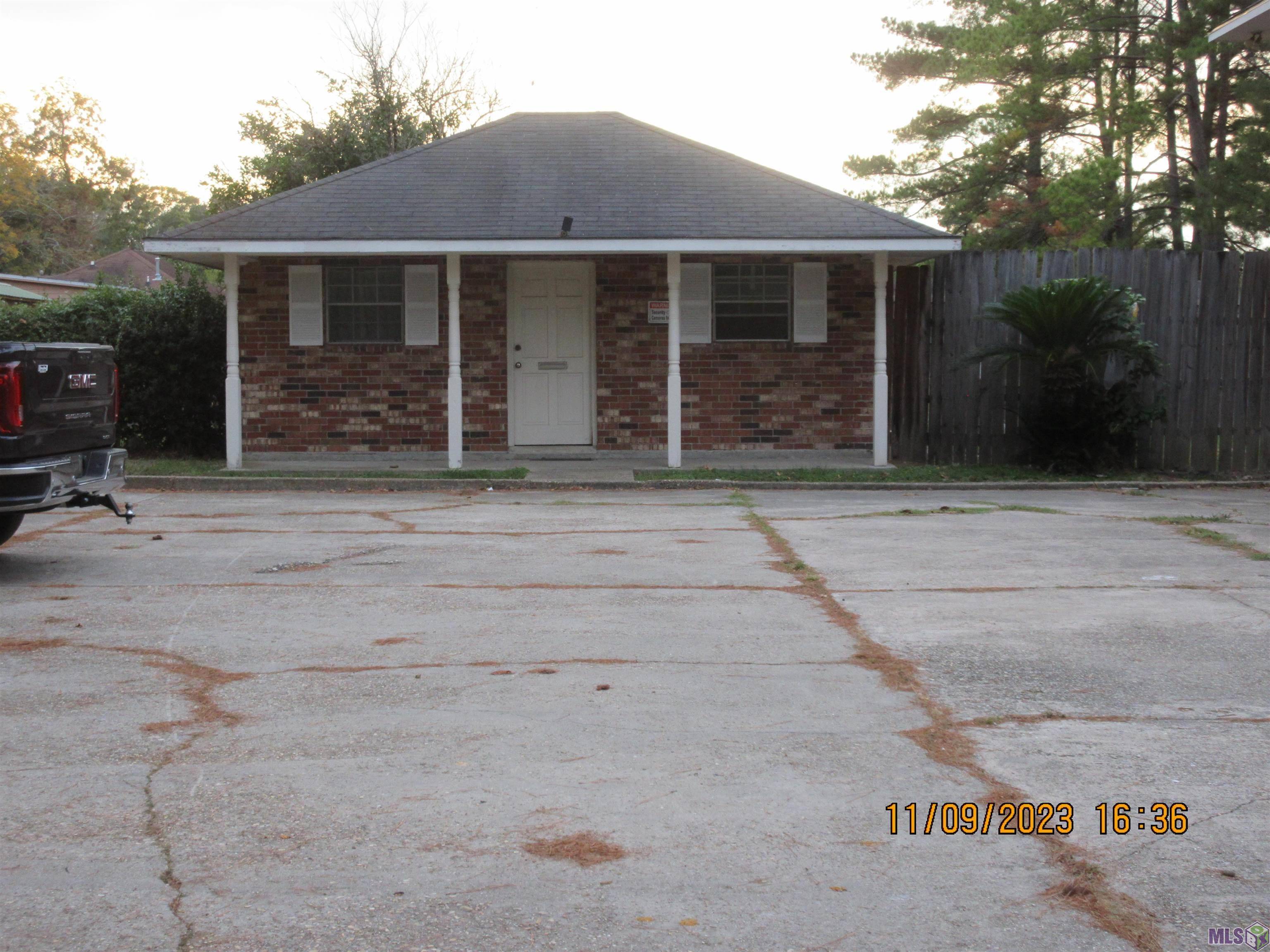 Baton Rouge, LA 70807,8345-55-65 Mensia Pl ##11