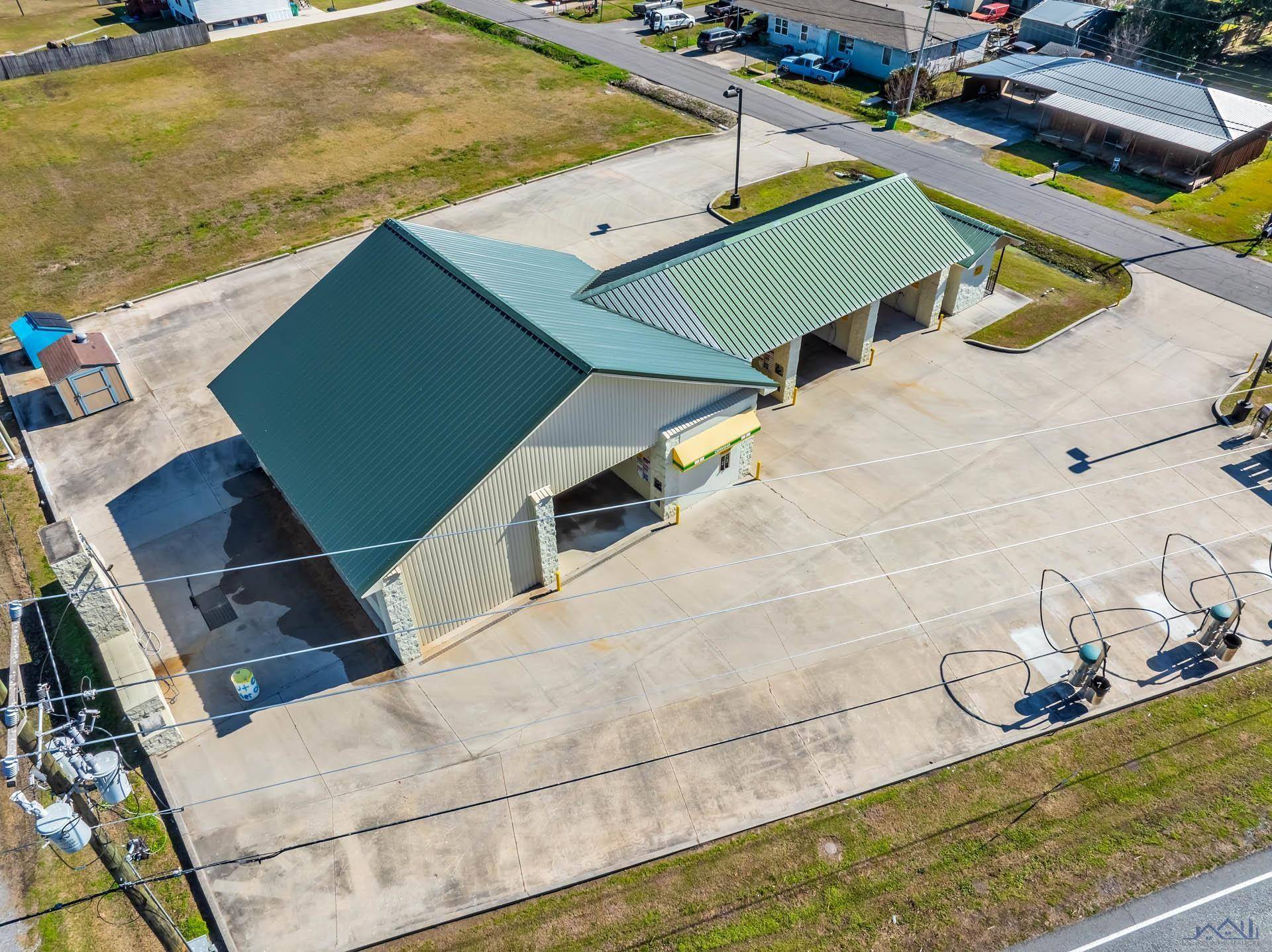 Lockport, LA 70374,105 Myrtle Dr