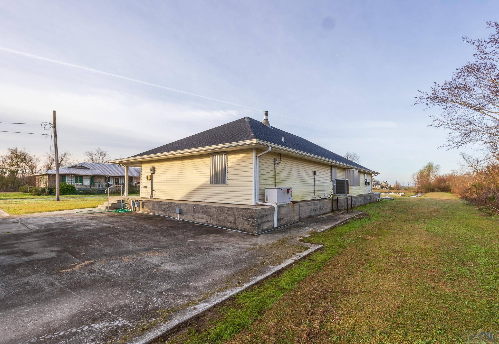 Galliano, LA 70354,188 West 167th Street