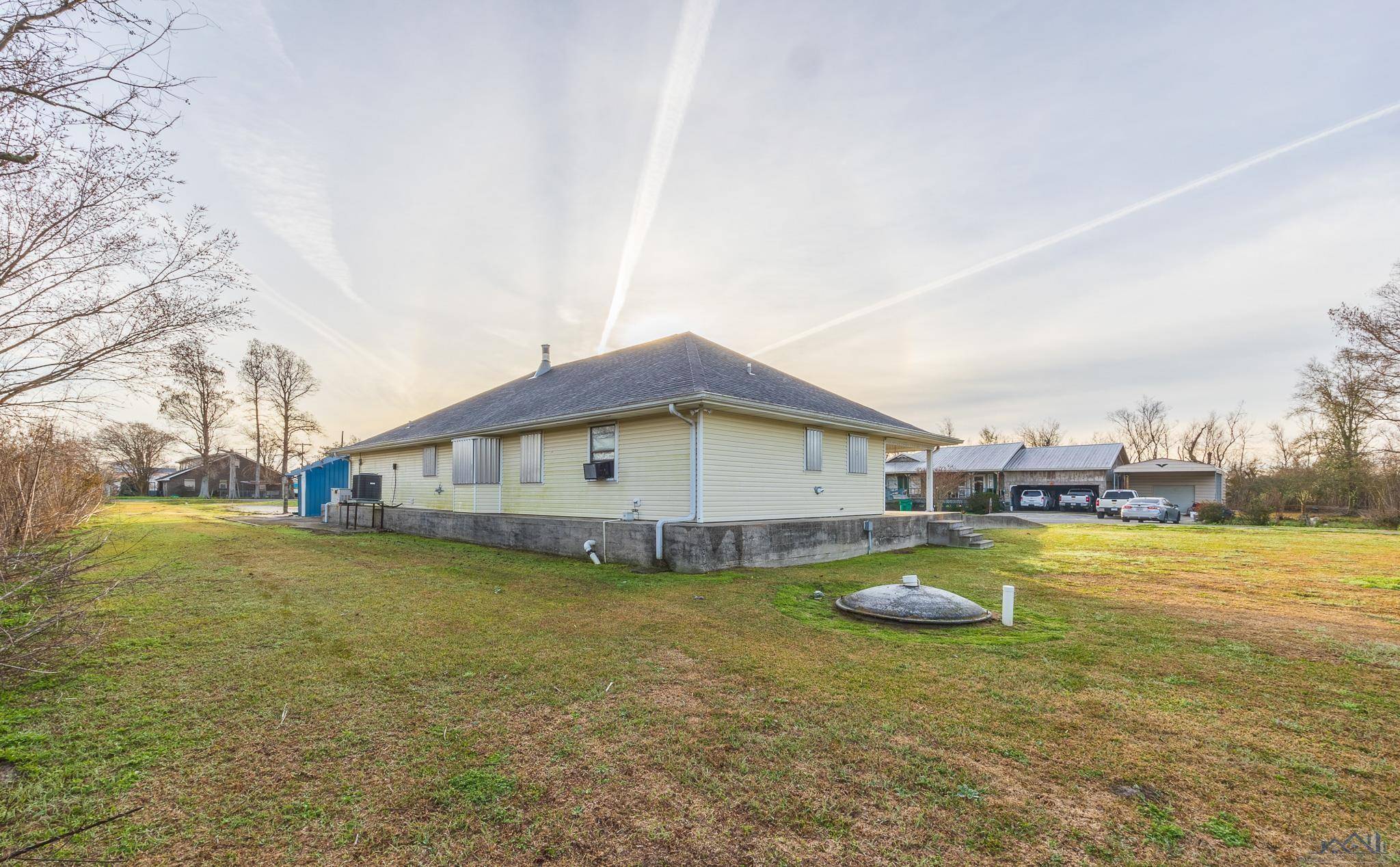 Galliano, LA 70354,188 West 167th Street