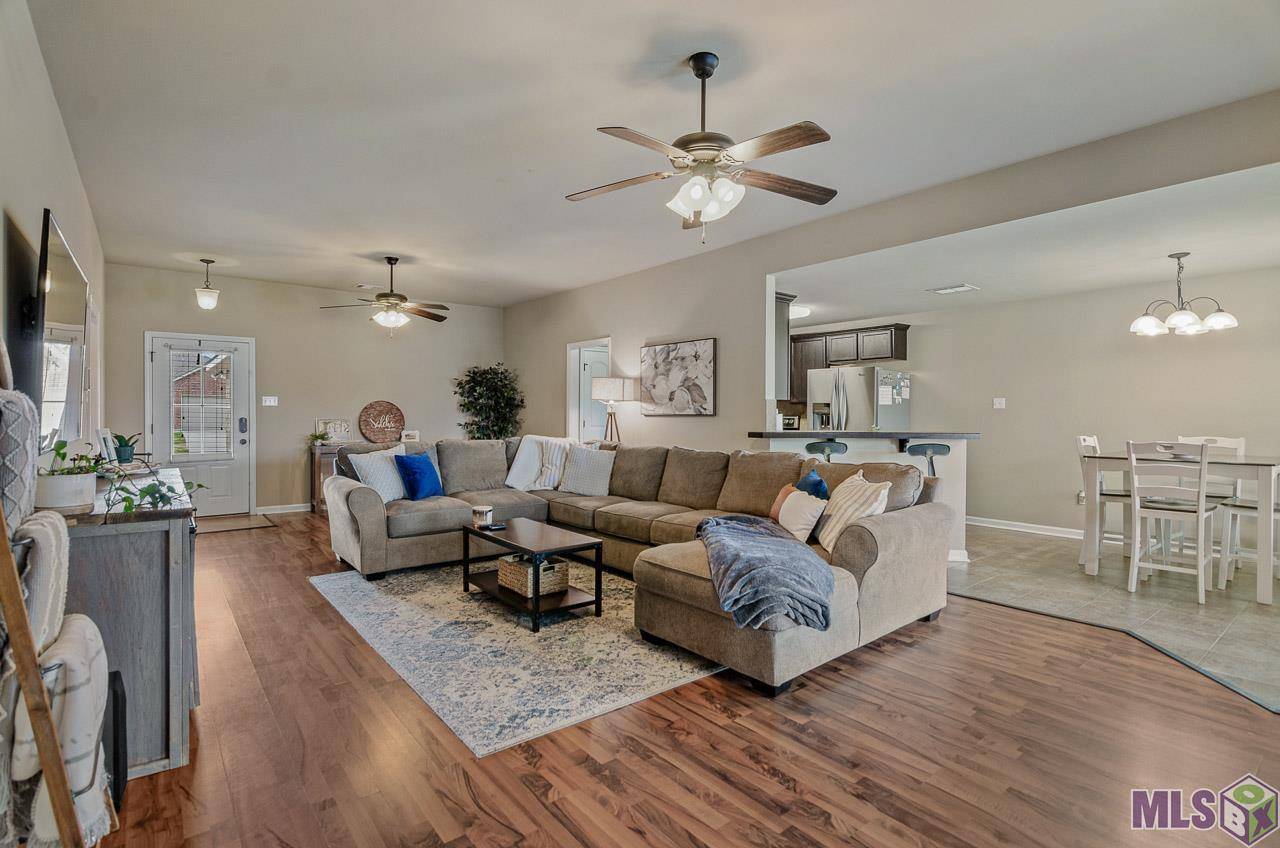 Gonzales, LA 70737,38318 Caneel Bay Ct