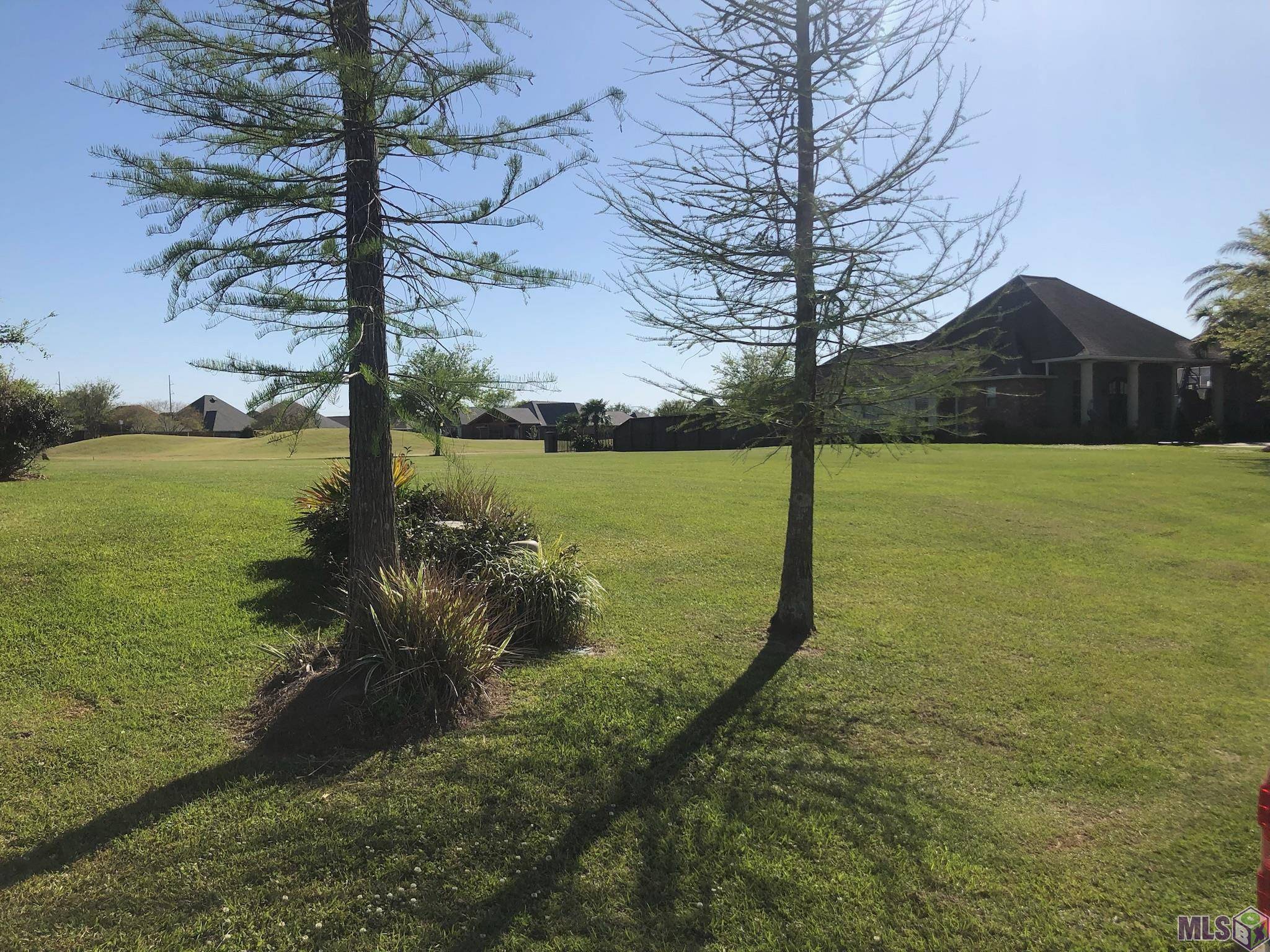 Gonzales, LA 70737,5448 Cypress Point Ln