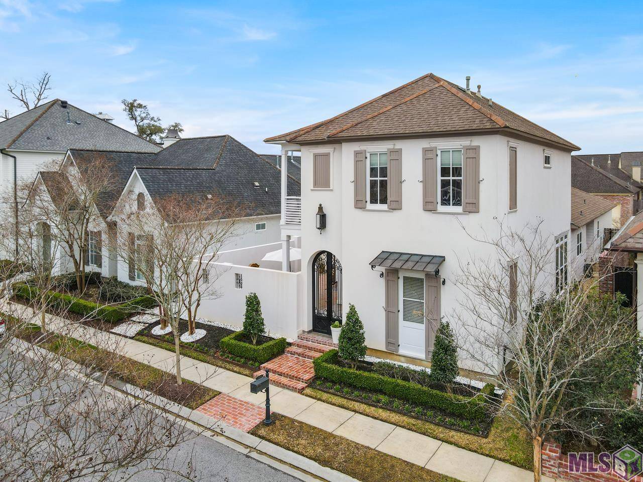 Baton Rouge, LA 70810,11444 Cypress Barn Dr