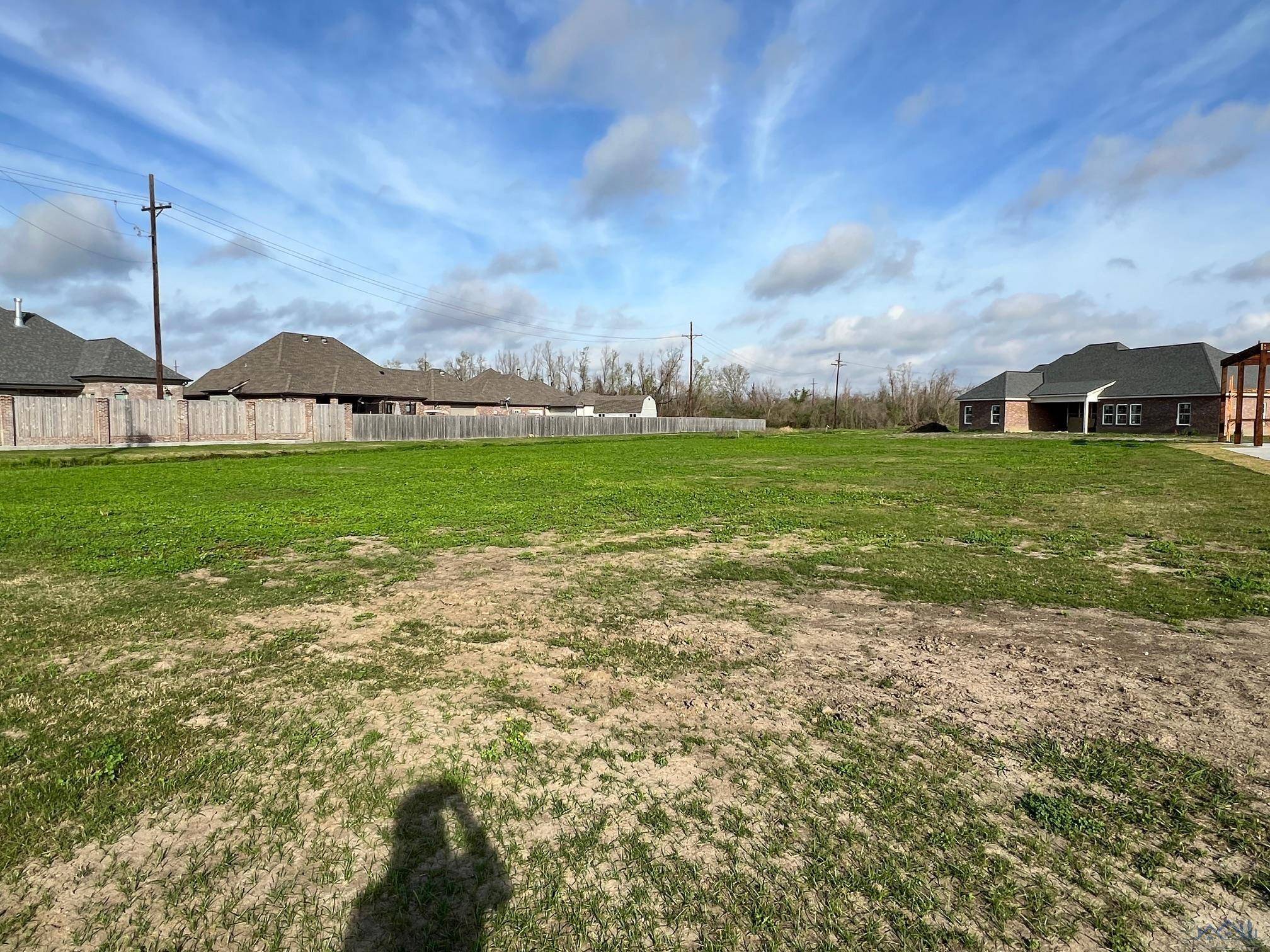 Houma, LA 70360,528 Lancaster Dr