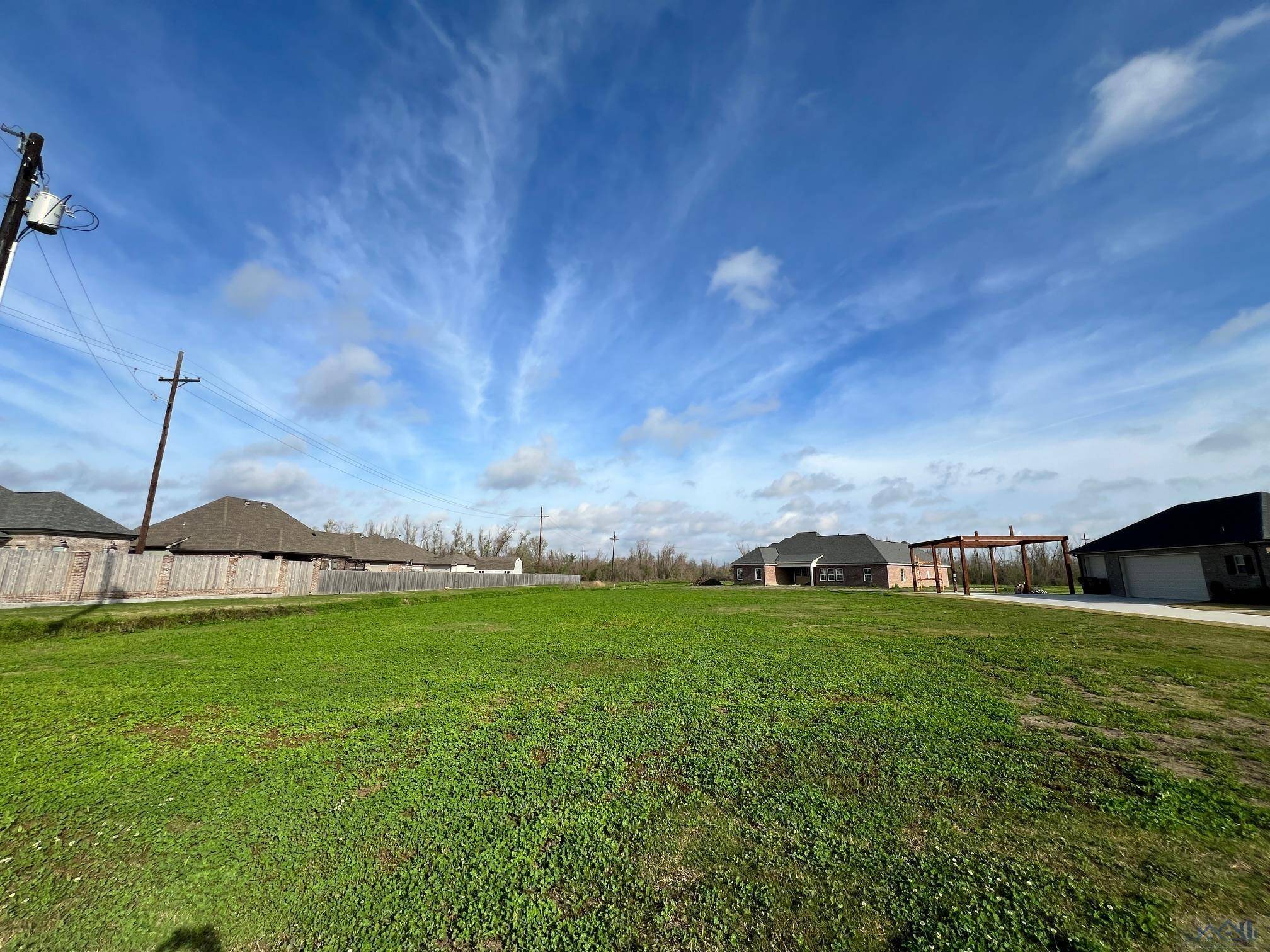 Houma, LA 70360,528 Lancaster Dr