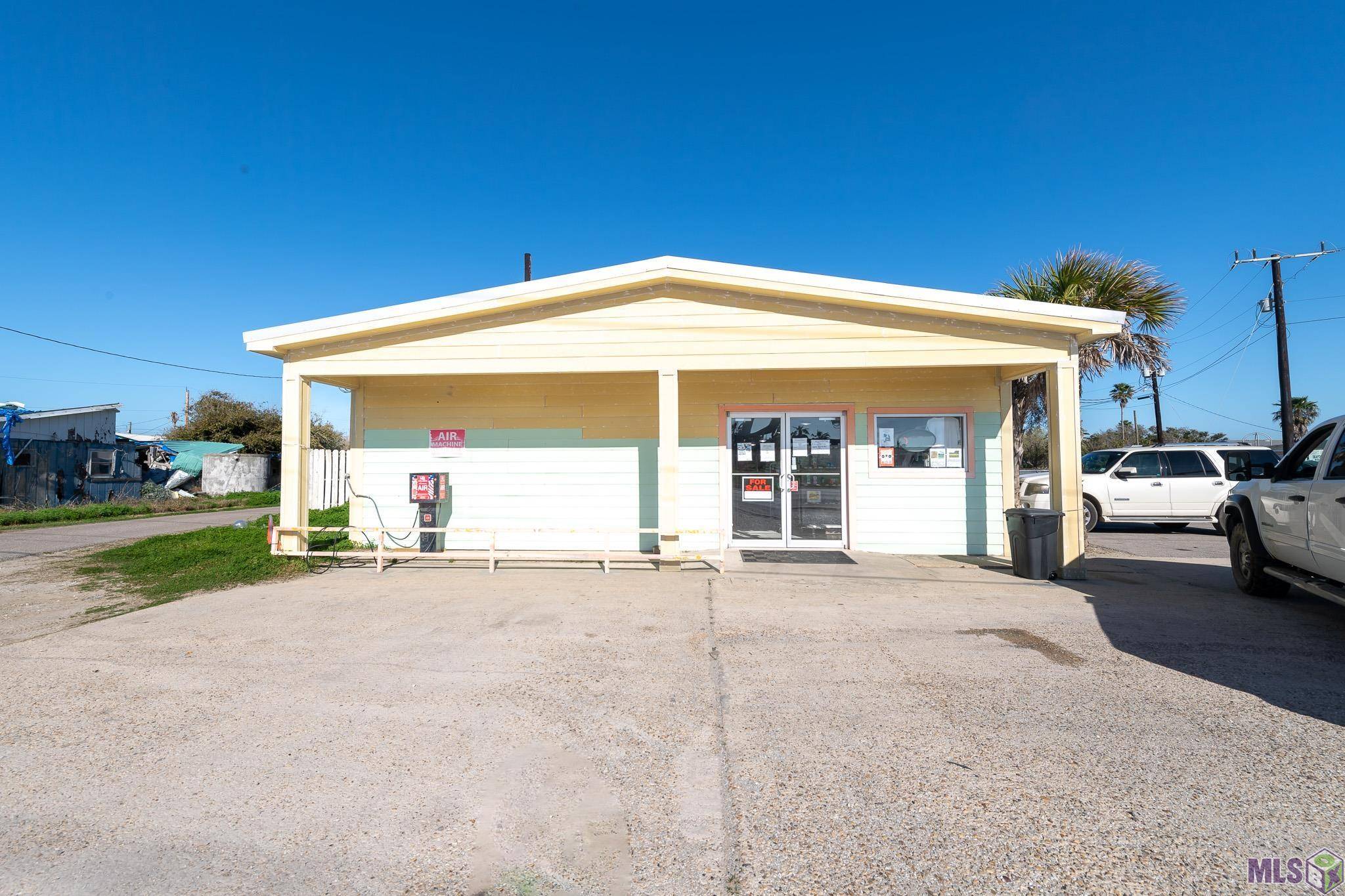 Grand Isle, LA 70358,3047 La Hwy 1