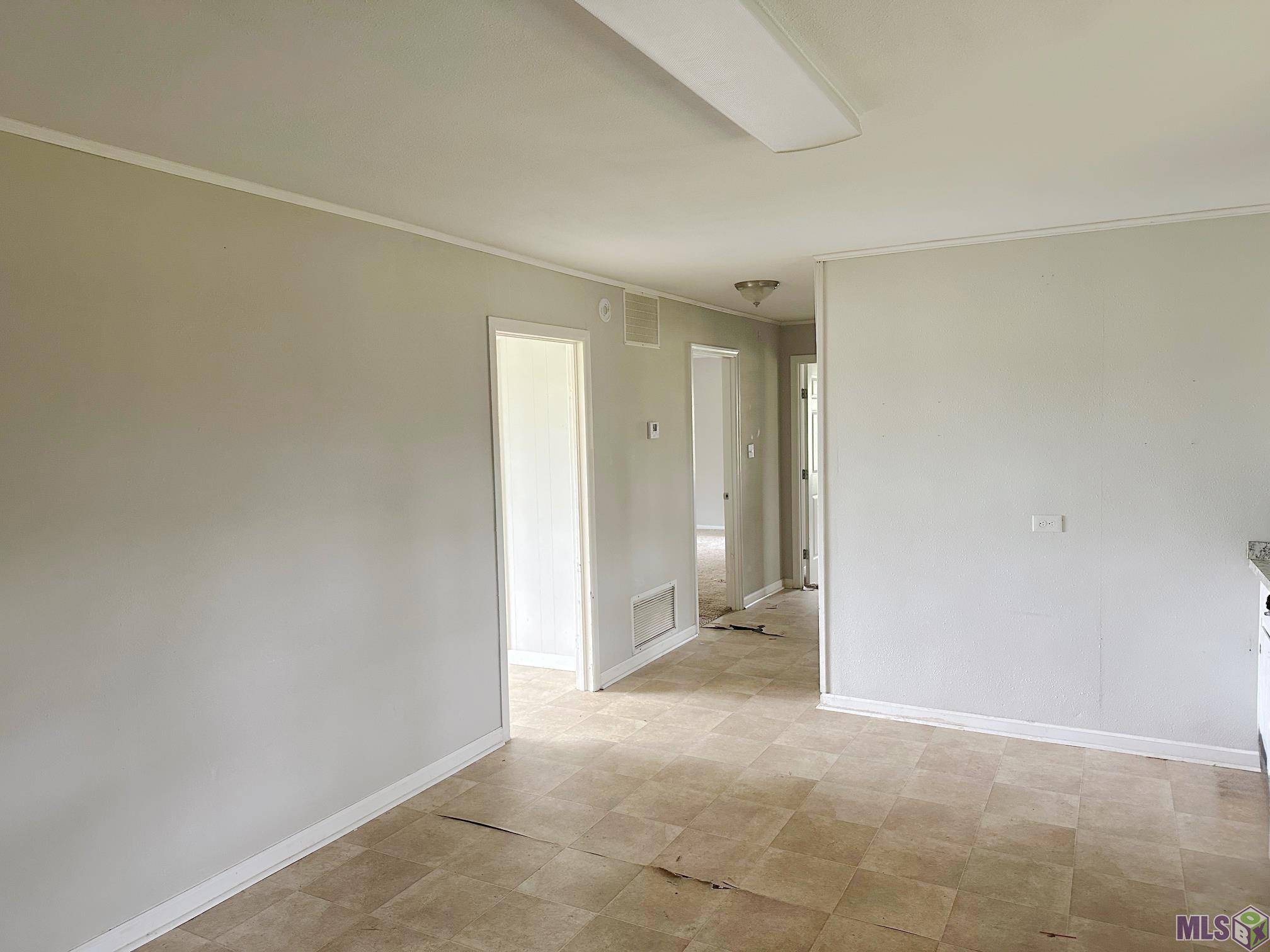 Belle Rose, LA 70341,6422 La Hwy 1