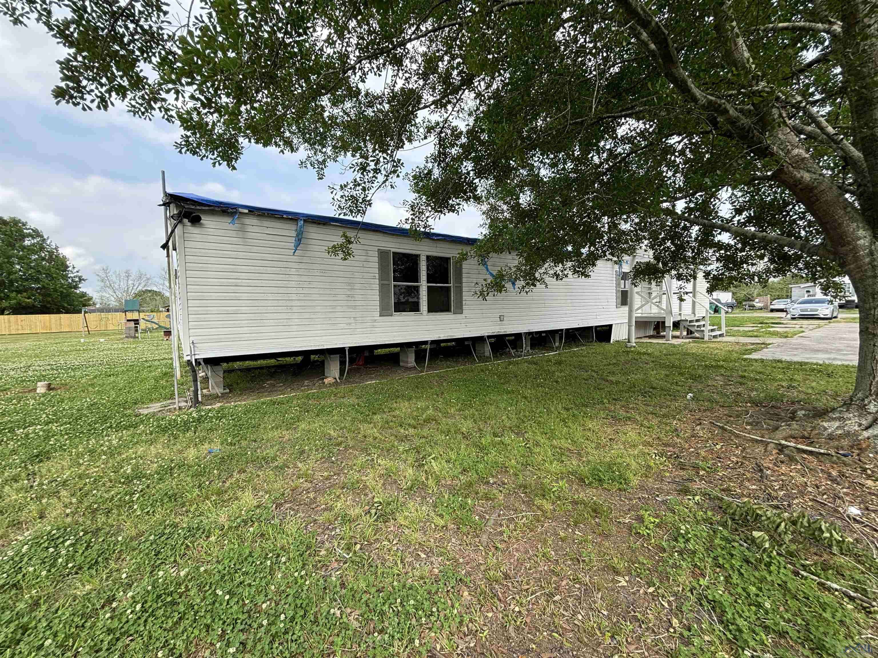 Houma, LA 70364,263 Hummingbird Drive