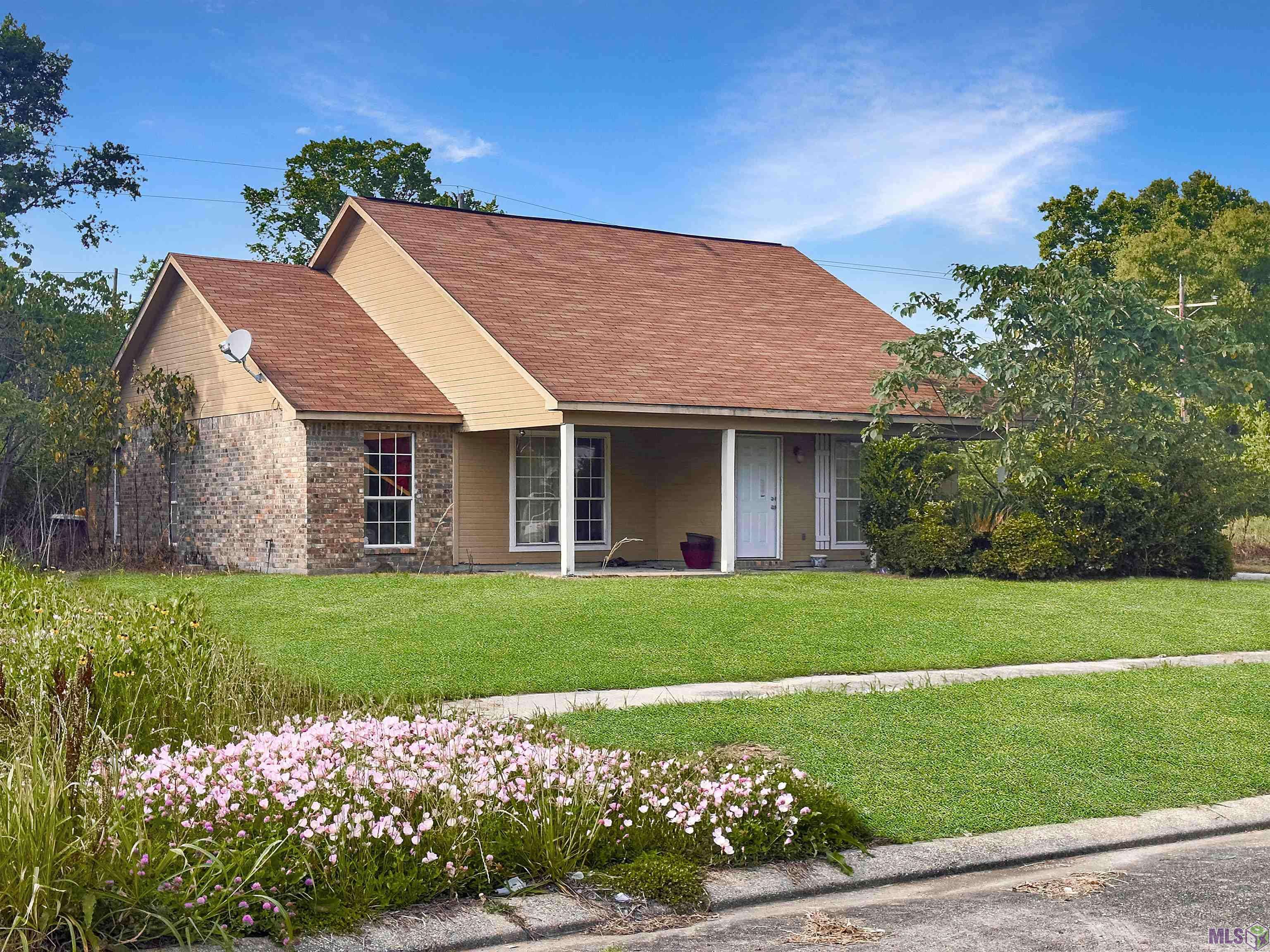 Baton Rouge, LA 70820,2124 Helm Dr