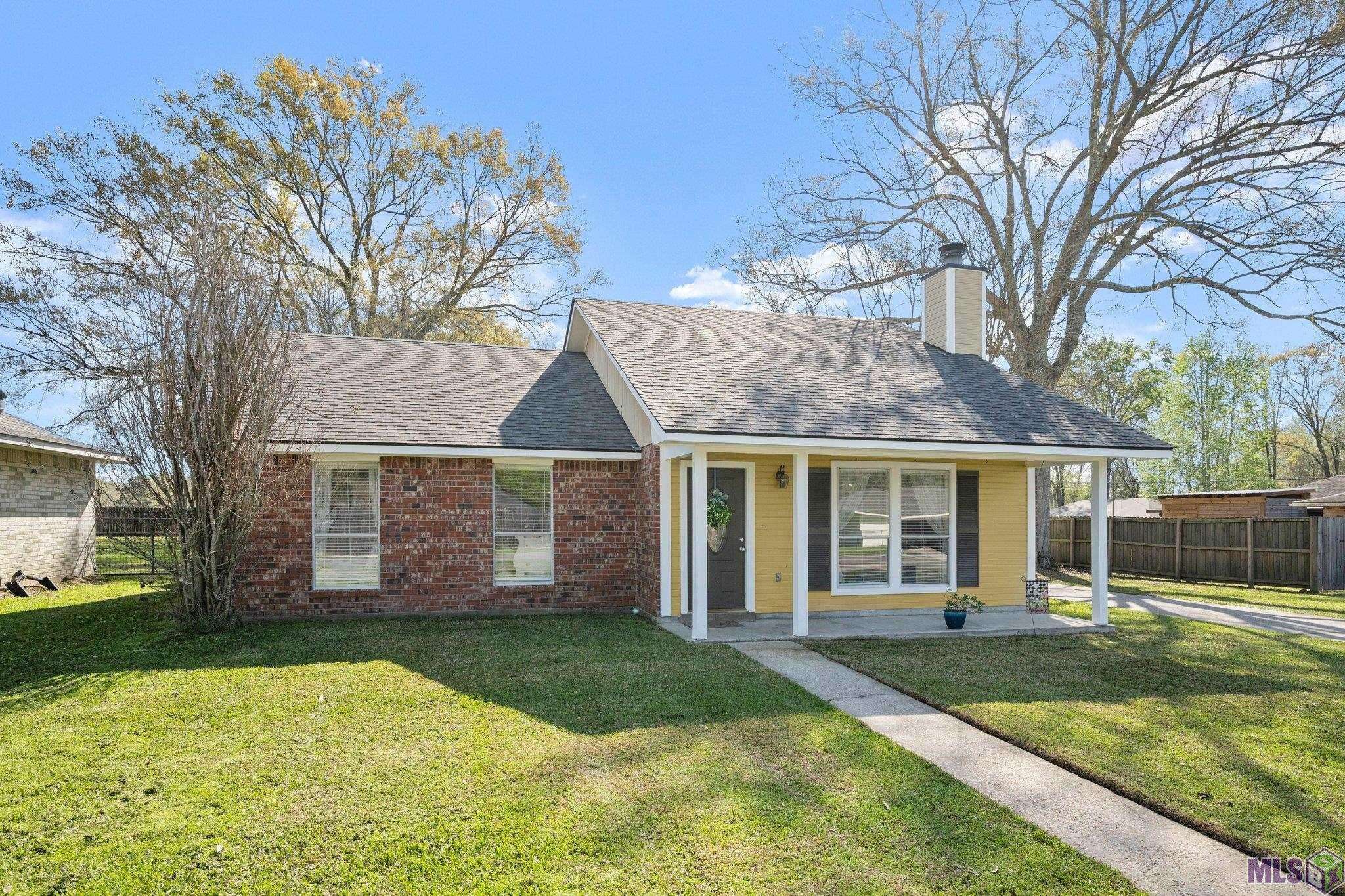 Zachary, LA 70791,3236 Cedar