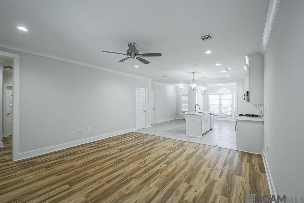 Saint George, LA 70816,15604 Fields Creek Ave