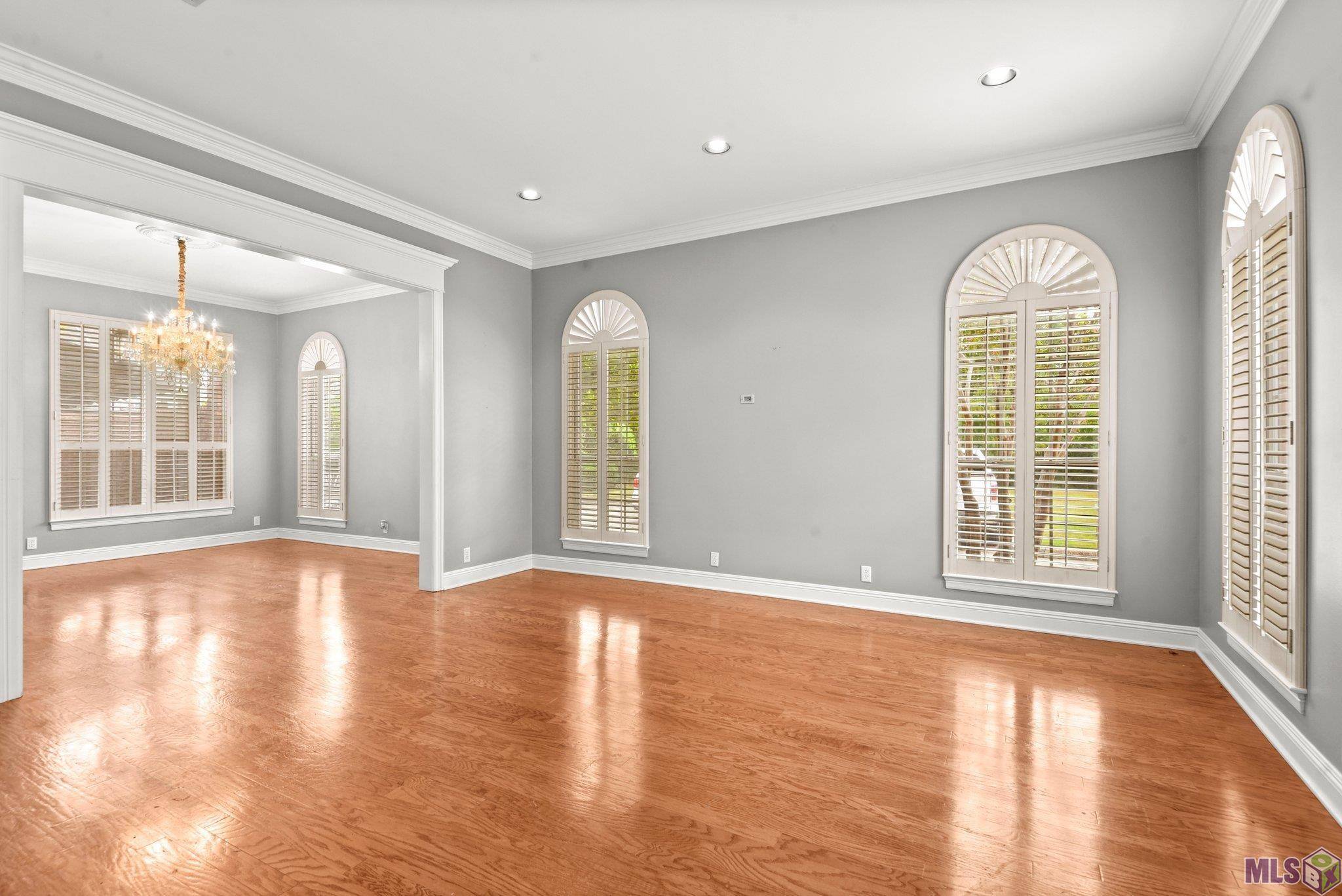Baton Rouge, LA 70809,3302 Old Quarter Dr