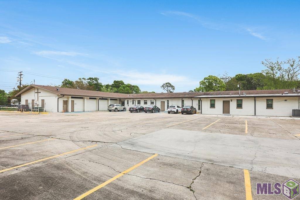 Baton Rouge, LA 70805,3765 N Acadian Thwy